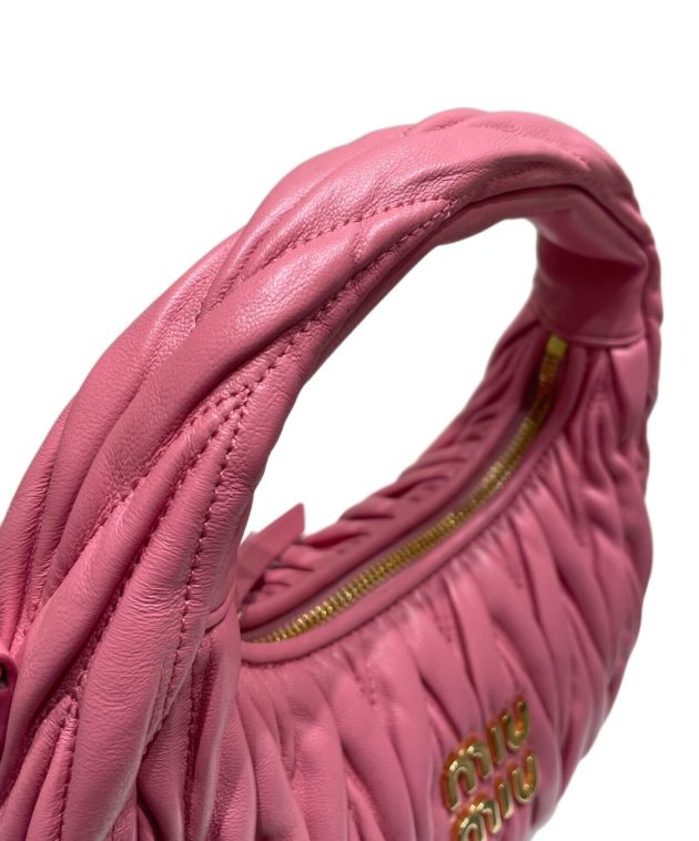 【うさピンク】MIUMIU ワンダー キルティング 中古・古着通販】MIU MIU (ミュウミュウ) ワンダー マテラッセ レザー