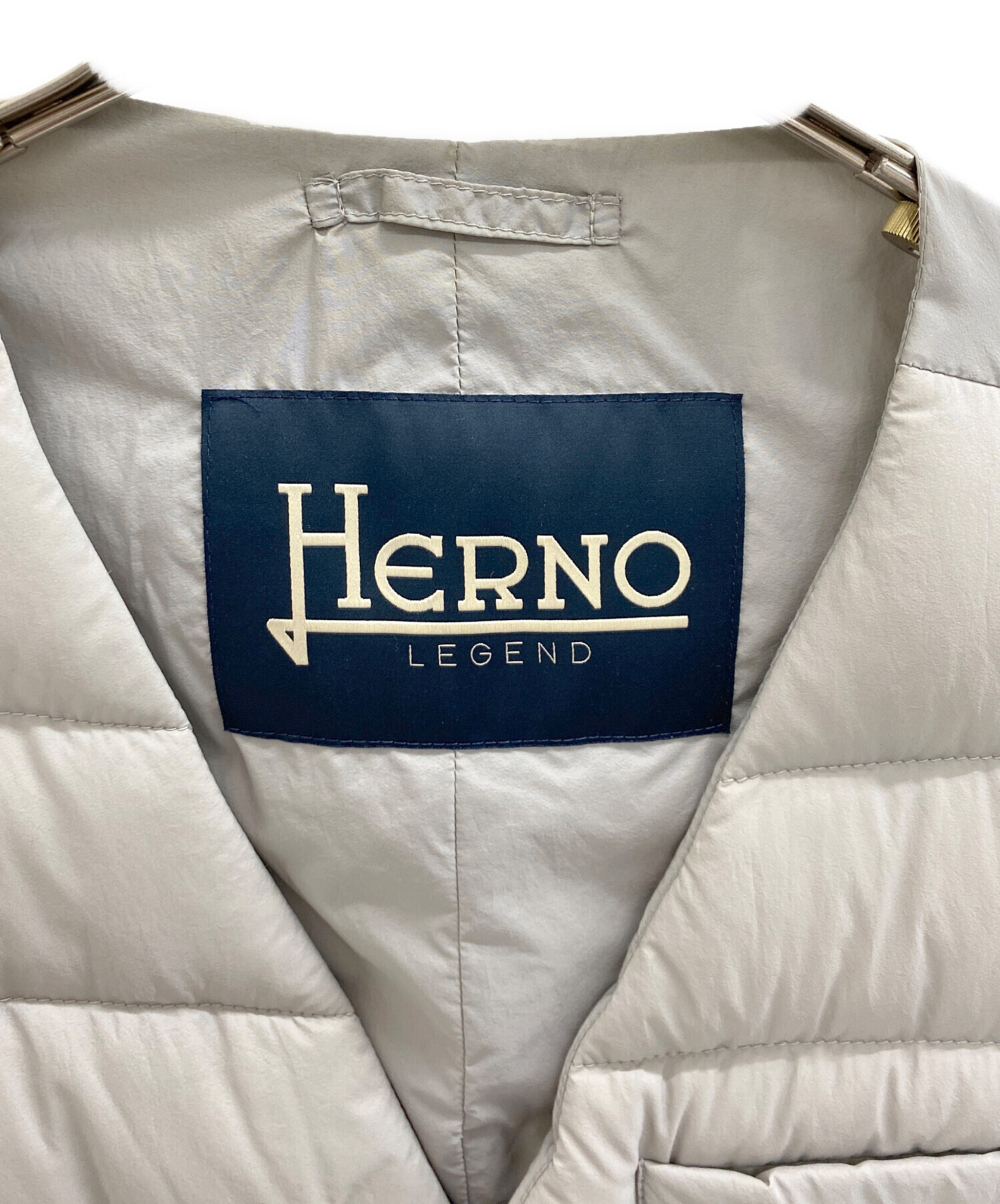 中古・古着通販】HERNO (ヘルノ) ダウンベスト ライトグレー サイズ:44 