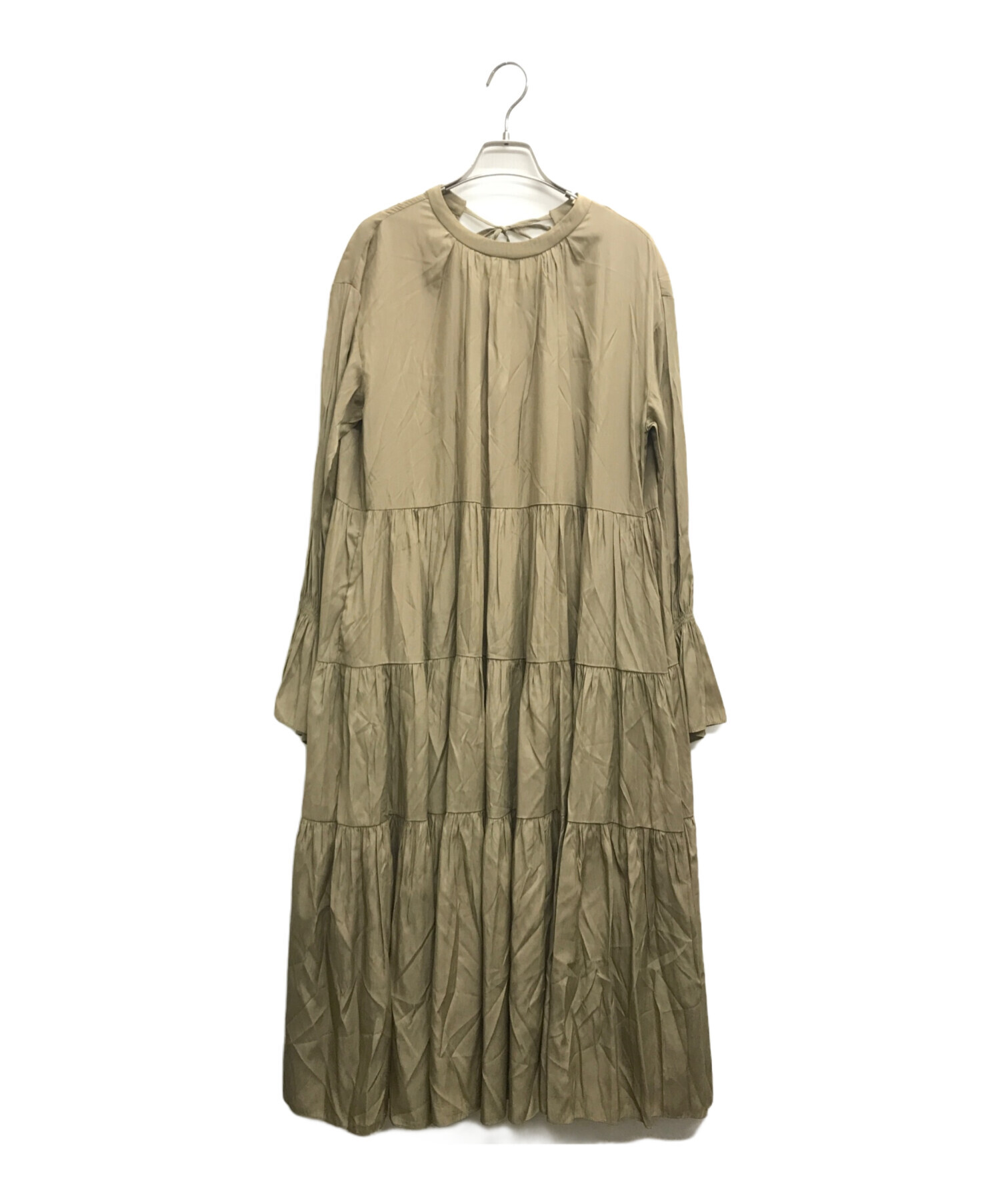 中古・古着通販】Loungedress (ラウンジドレス) サテンティアード