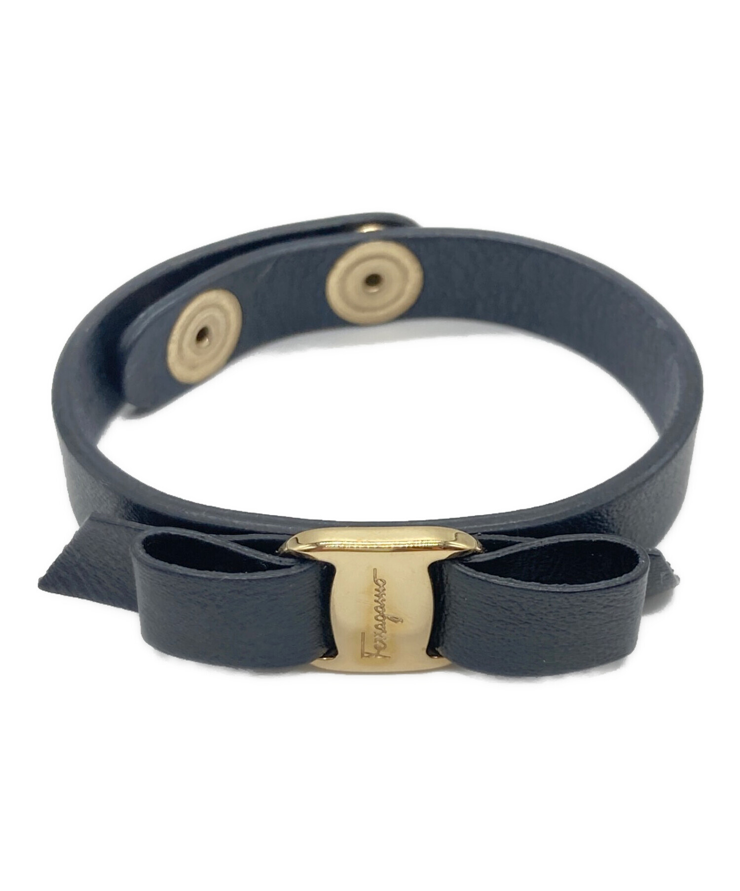 Salvatore Ferragamo ブラックレザーブレスレット 中古・古着通販】Salvatore Ferragamo (サルヴァトーレ フェラガモ