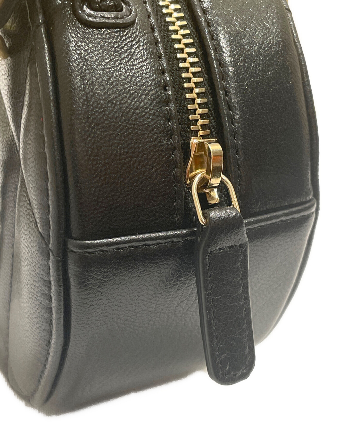 中古・古着通販】CHANEL (シャネル) シャネル19 チェーンショルダー