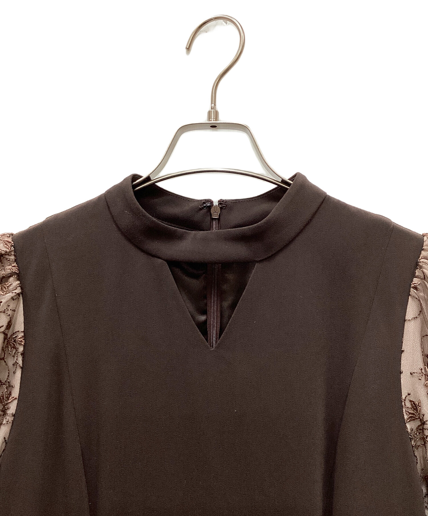 ANDRESD アンドレスド スリーブエンブロイダリー ドレス　ブラウン ブラウンのエンブロイダリースリーブドレス | ANDRESD | M | 結婚式