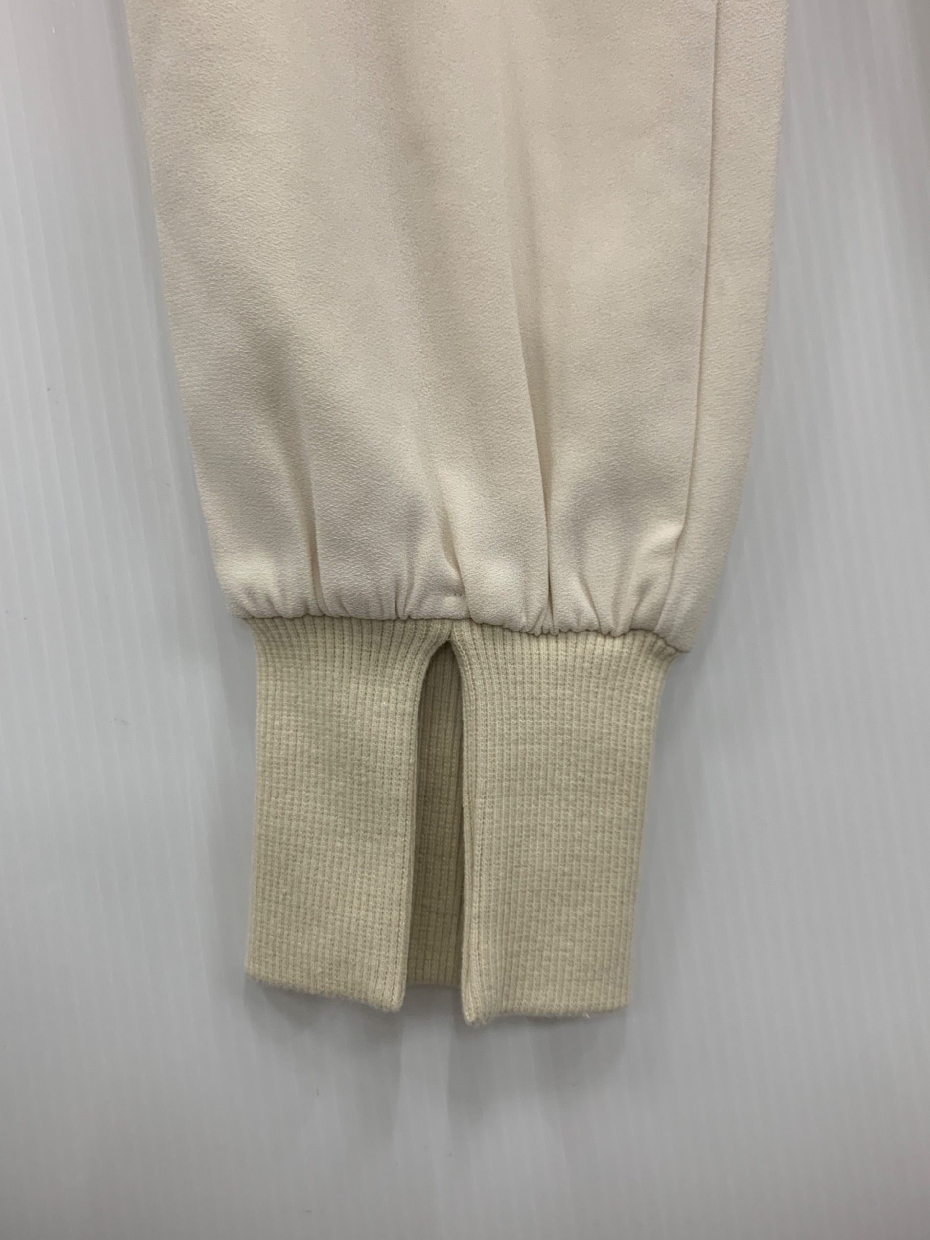 Col Pierrot コルピエロ ジョーゼット スソリブ パンツ 白 38 Col Pierrot コルピエロ ジョーゼット スソリブ パンツ 白 38