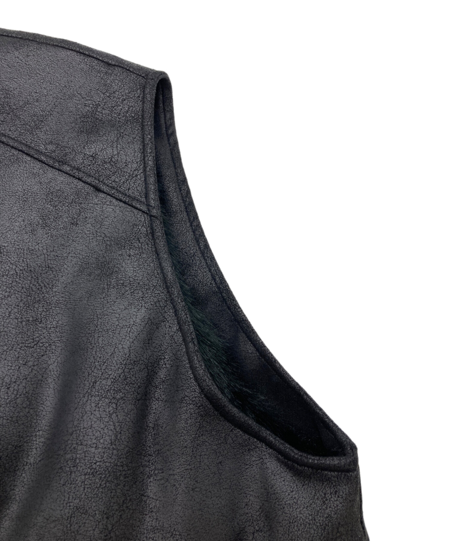 中古・古着通販】Ameri (アメリ) UND REVERSIBLE MOTTLED FUR VEST