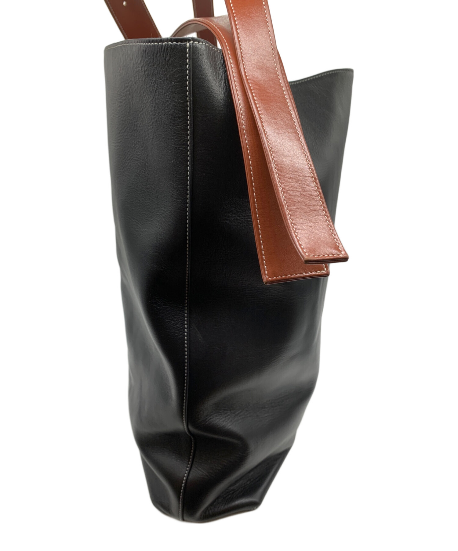 ⬜︎新品タグ付き未使用品 ⬜︎NEOUS ネオアス レザーバッグ ハンドバッグ 中古・古着通販】NEOUS (ネオアス) レザートートバッグ ブラック