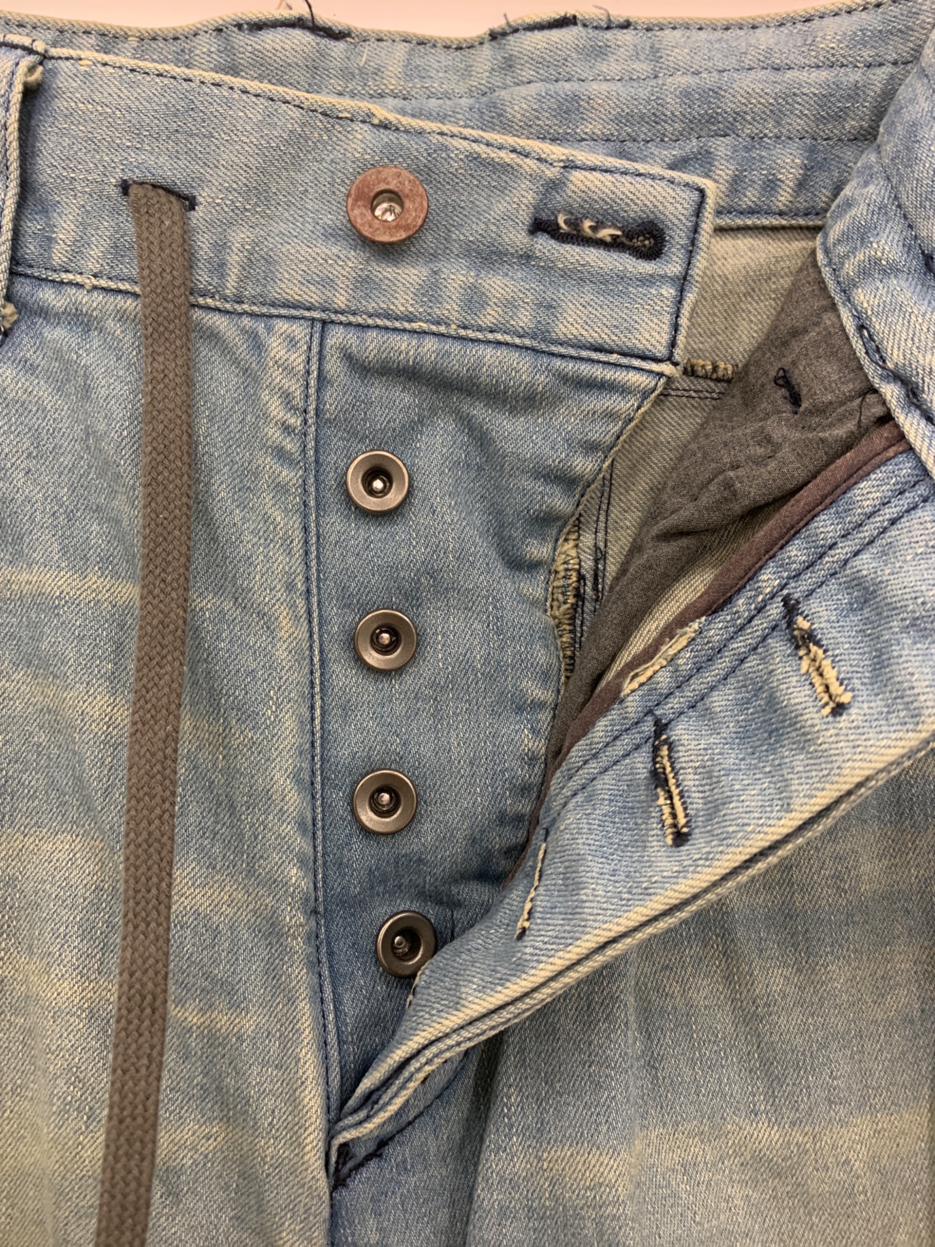 中古・古着通販】D.HYGEN (ディーハイゲン) Bum Flap Distressed Denim 