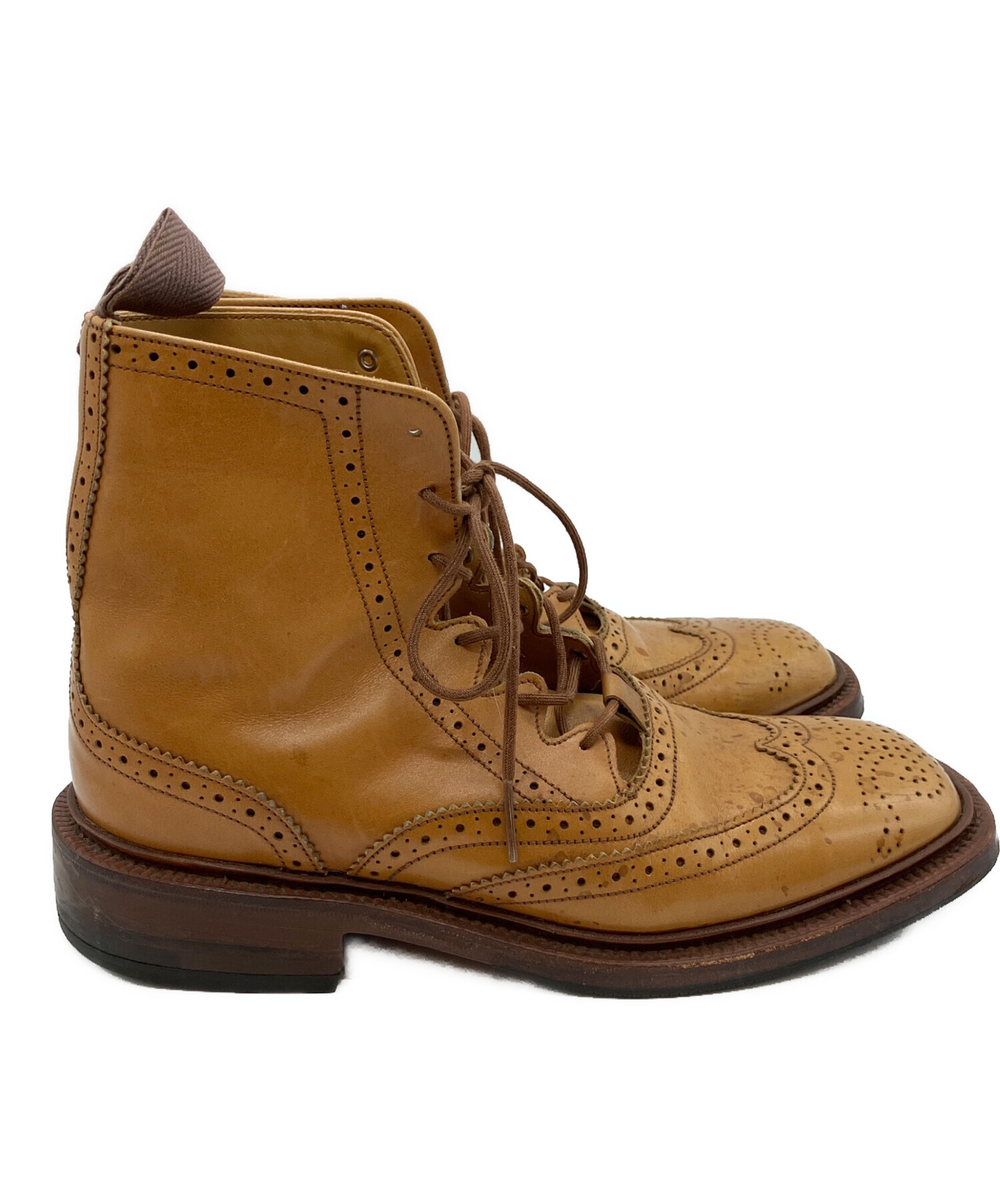 トリッカーズブーツウィングチップ試着のみ