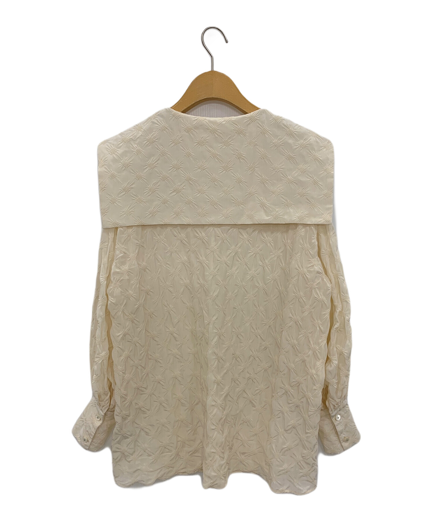 acka ブラウス 中古・古着通販】Acka (エーシーケーエー) quilting blouse アイボリー
