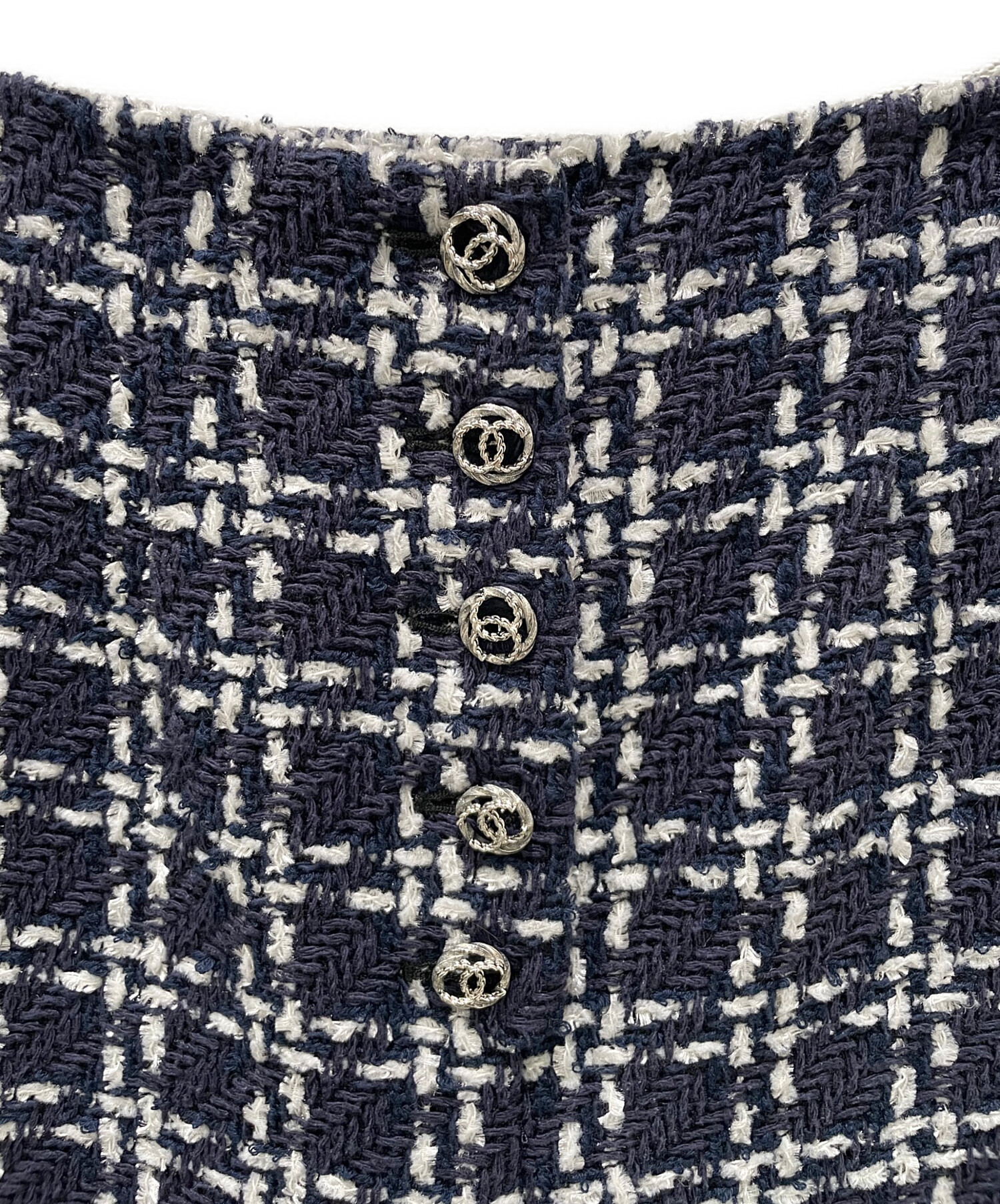 中古・古着通販】CHANEL (シャネル) ココボタン ツイード ショート