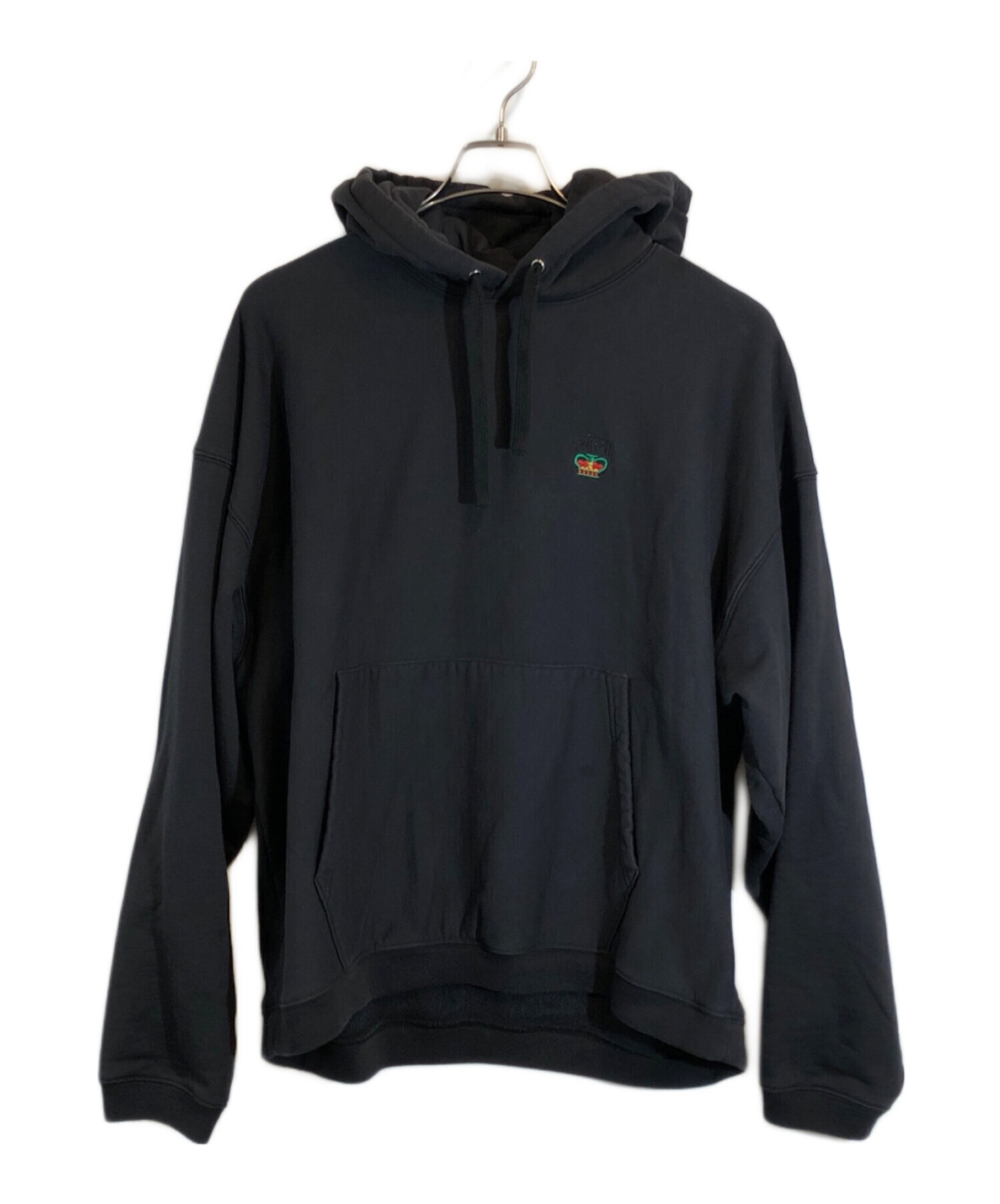 Stussy ネイビー クラウン刺繍 パーカー 中古・古着通販】stussy (ステューシー) クラウン刺繍パーカー