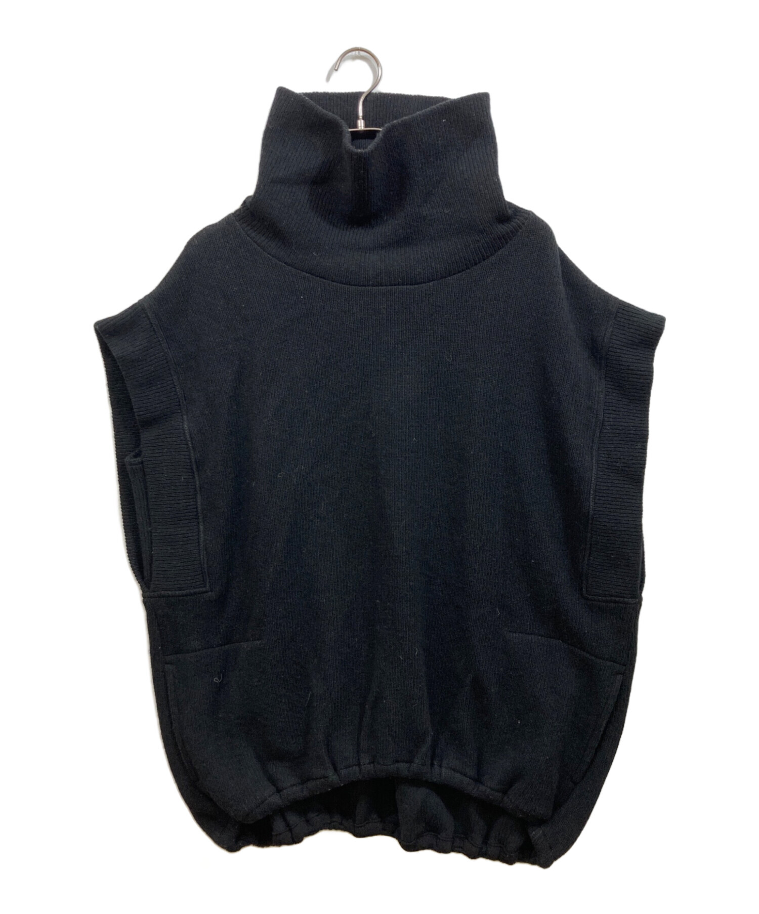 未使用 コグザビッグスモーク GISELLE ROLLNECK GILLET 中古・古着通販】COGTHEBIGSMOKE (コグザビッグスモーク) GISELLE