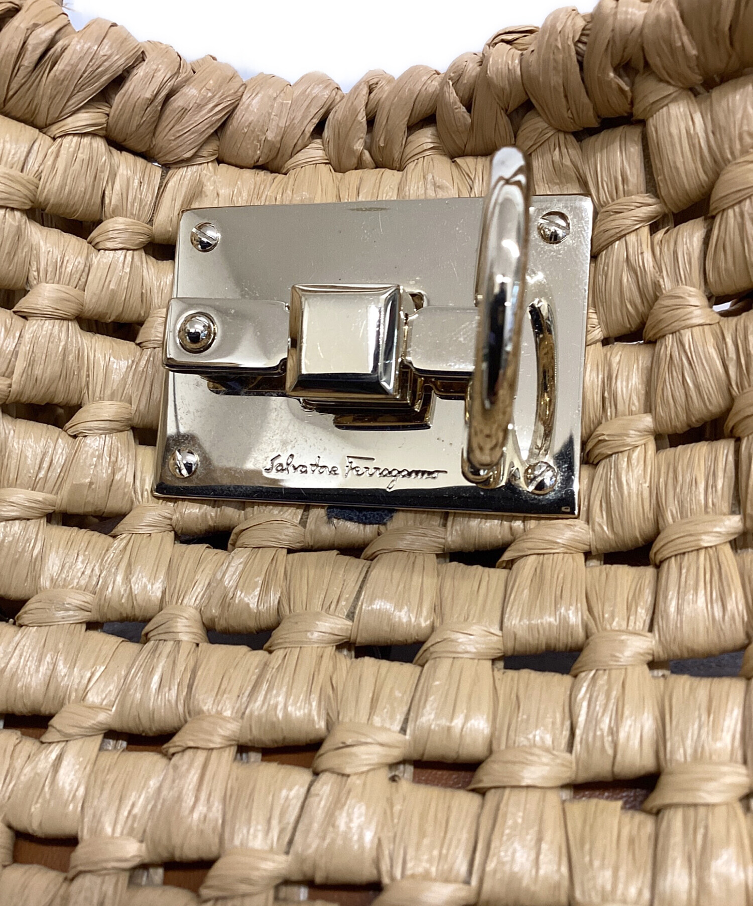 Salvatore Ferragamo ベージュ かごバッグ 中古・古着通販】Salvatore Ferragamo (サルヴァトーレ フェラガモ