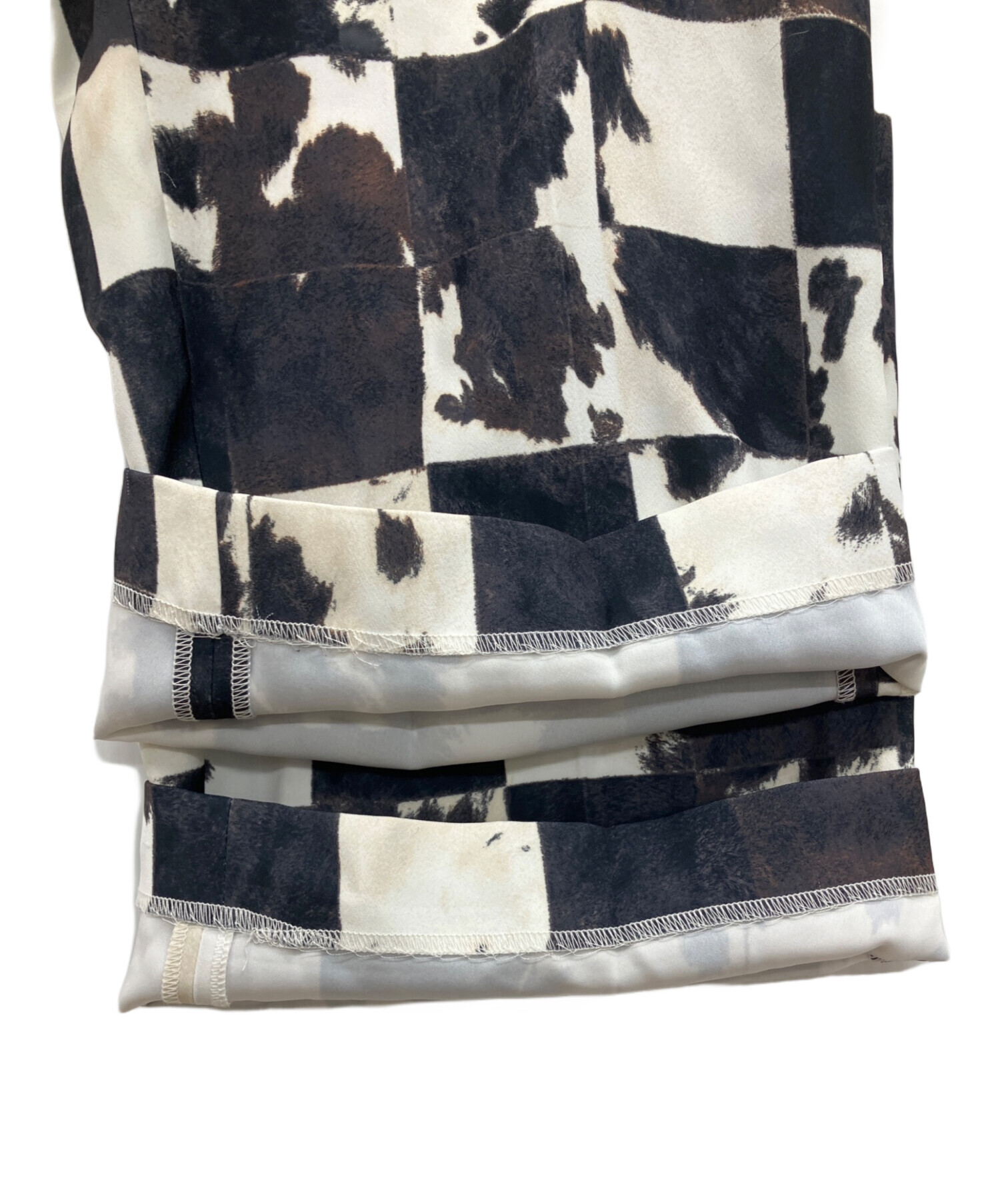 中古・古着通販】Ameri (アメリ) COW CHECK STRAIGHT PANTS ブラック