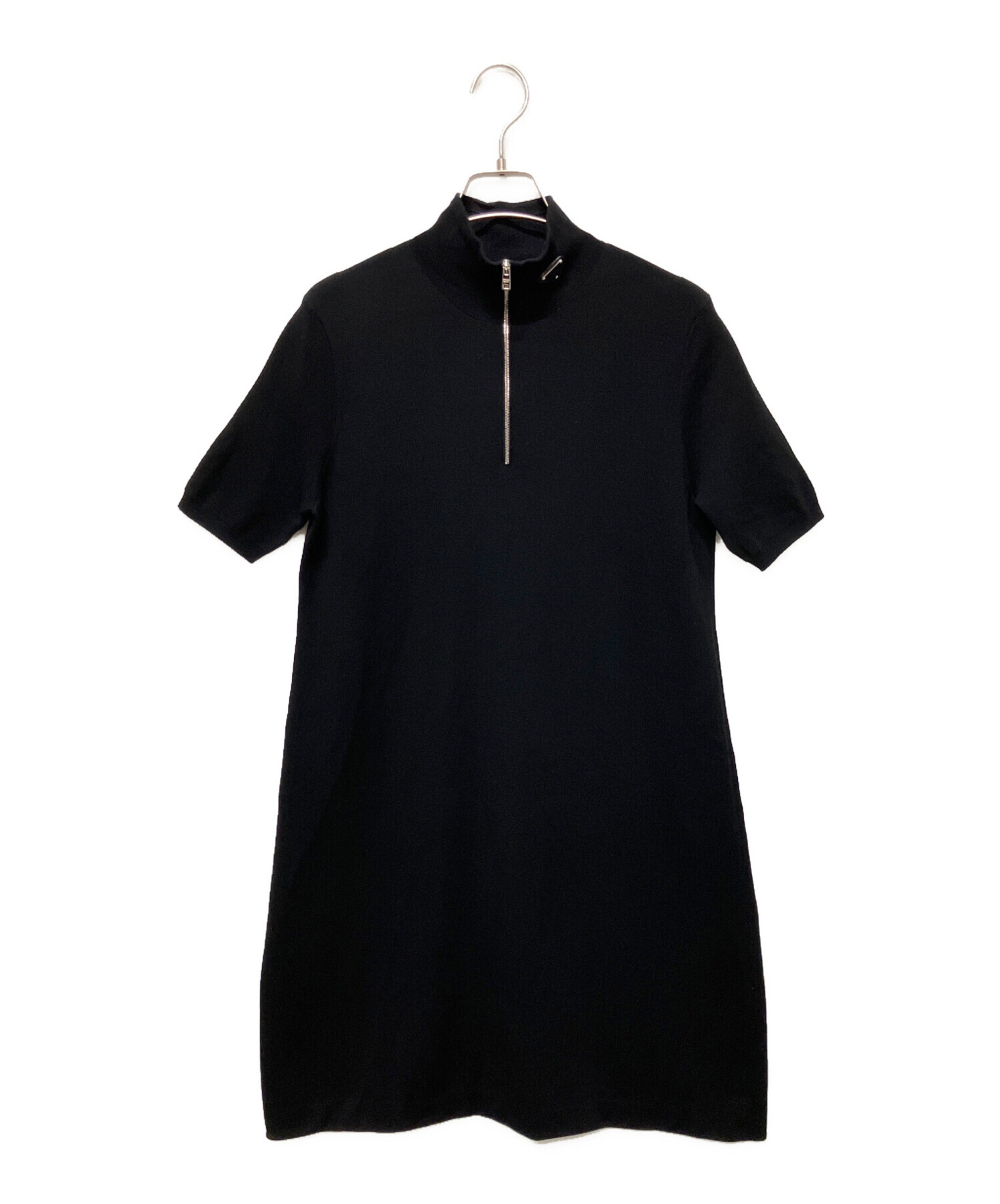 中古・古着通販】PRADA (プラダ) ロゴプレートハーフジップワンピース