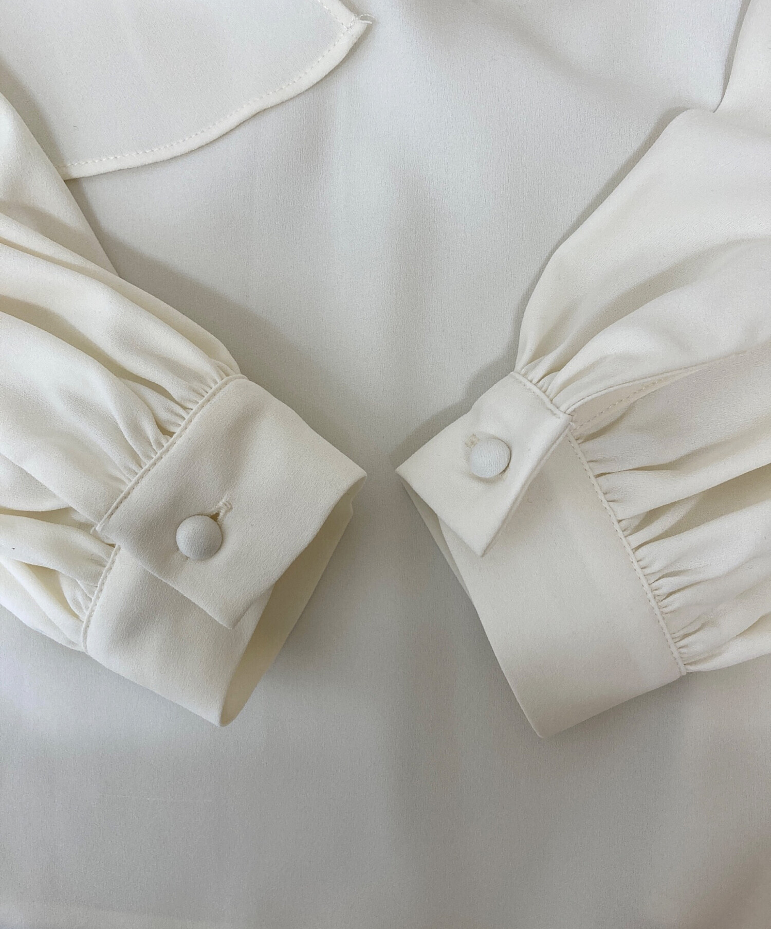 中古・古着通販】HER LIP TO (ハーリップトゥ) Ruffled Pussy Bow 