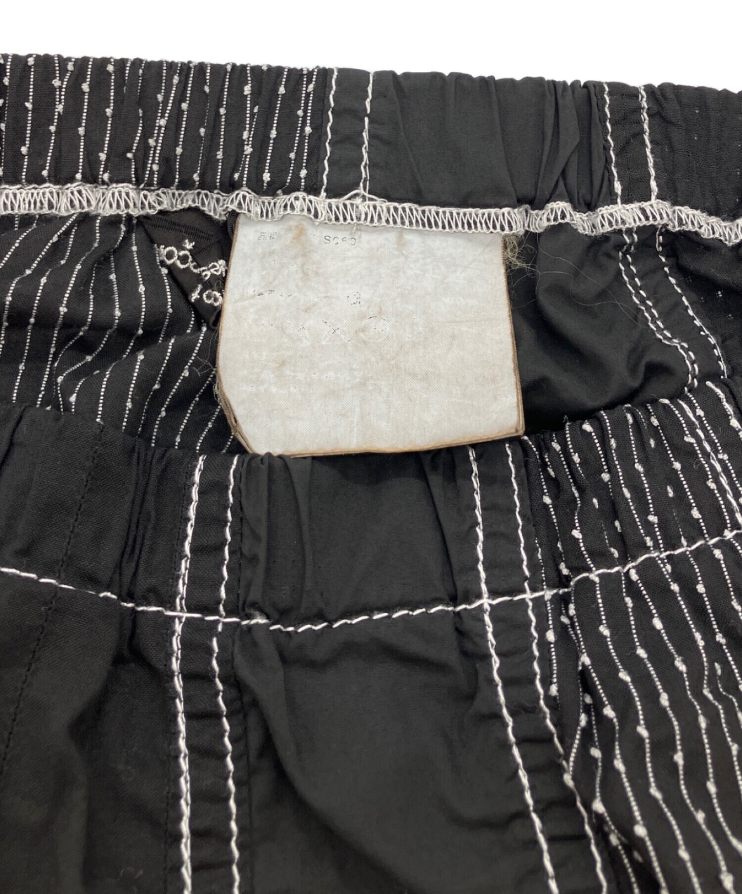 コムデギャルソン　合成皮革 フレアスカート ブラック 中古・古着通販】tricot COMME des GARCONS (トリココムデギャルソン