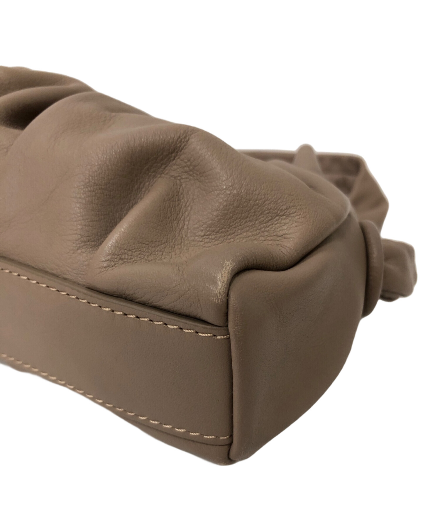 Elleme vague美品ショルダーバッグ 10月15日(金)から一部店舗で販売開始。