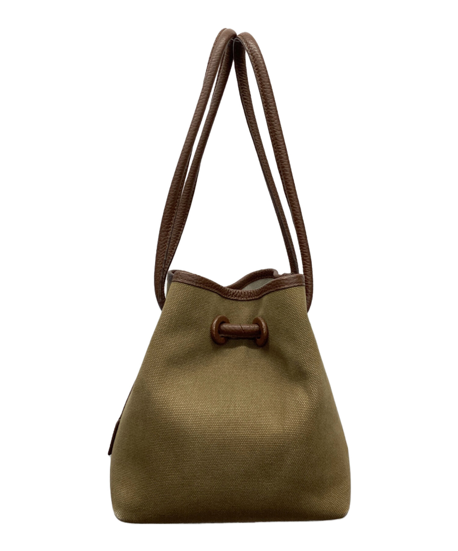 VASIC 美品バッグ　ベージュ 中古・古着通販】VASIC (ヴァジック) 巾着ショルダーバッグ ベージュ