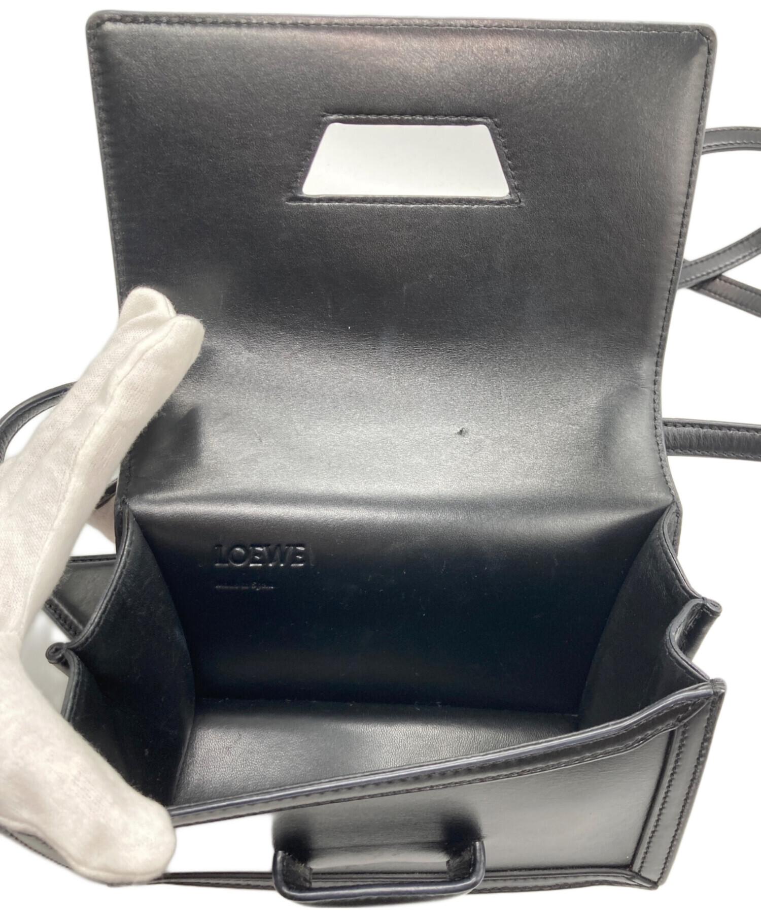 中古・古着通販】LOEWE (ロエベ) ショルダーバッグ ブラック｜ブランド