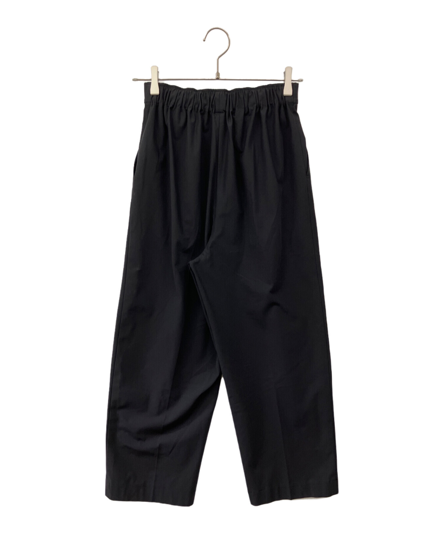Nala pin tuck swim pants ブラック　Mサイズ 中古・古着通販】Nala (ナラ) pin tuck swim pants ブラック サイズ