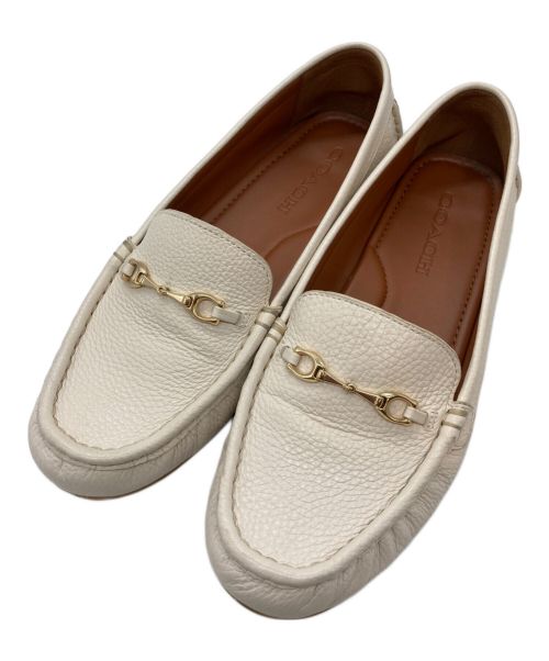 【ほぼ未使用品】COACH コーチ ローファー ホワイト クロコ 24cm相当 中古・古着通販】COACH (コーチ) メイビス ローファー ホワイト サイズ