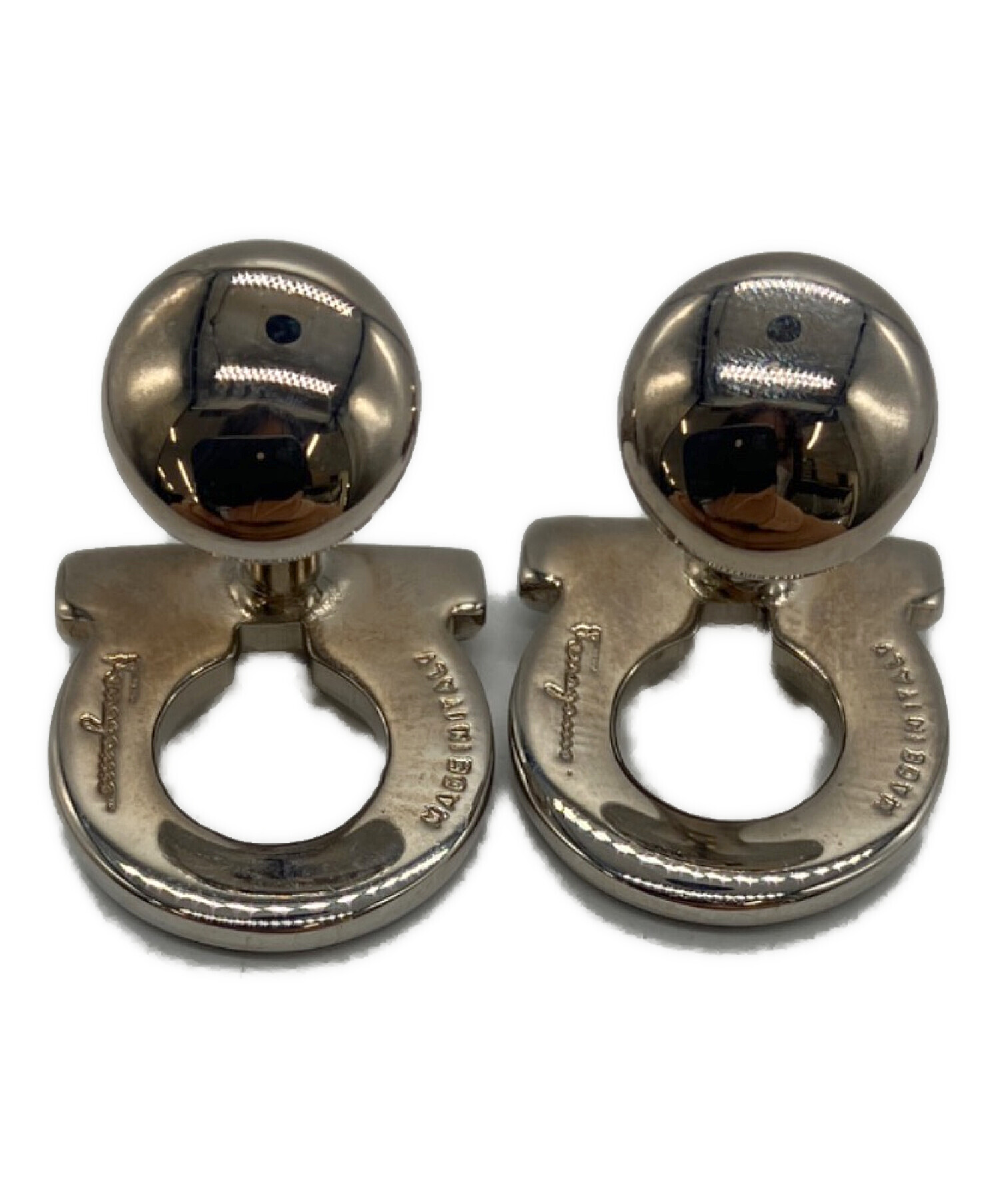 サルヴァトーレフェラガモ カフス 中古・古着通販】Salvatore Ferragamo (サルヴァトーレ フェラガモ