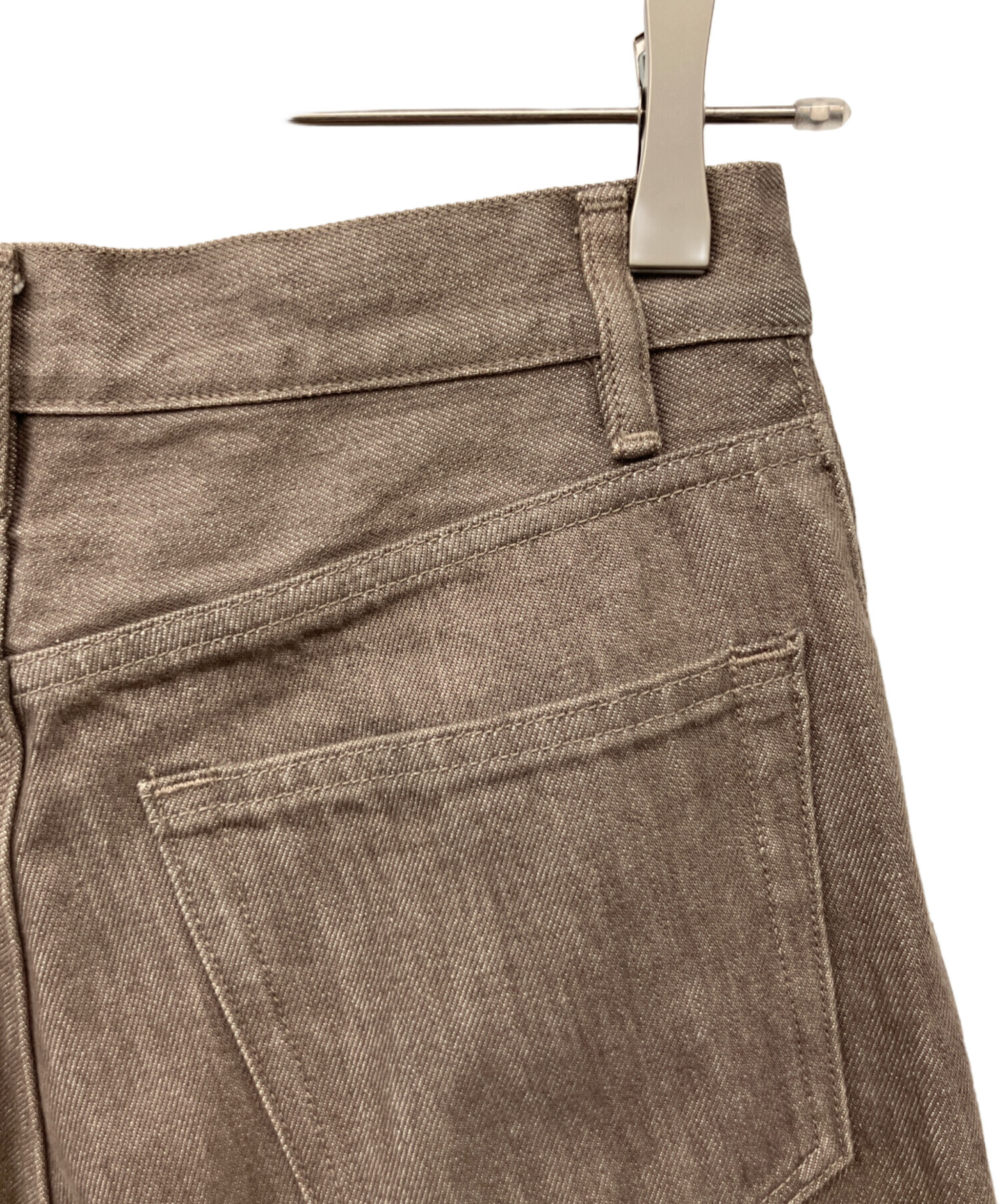 AURALEE ブラウン ストレートデニム 中古・古着通販】AURALEE (オーラリー) HARD TWIST BROWN DENIM 5P