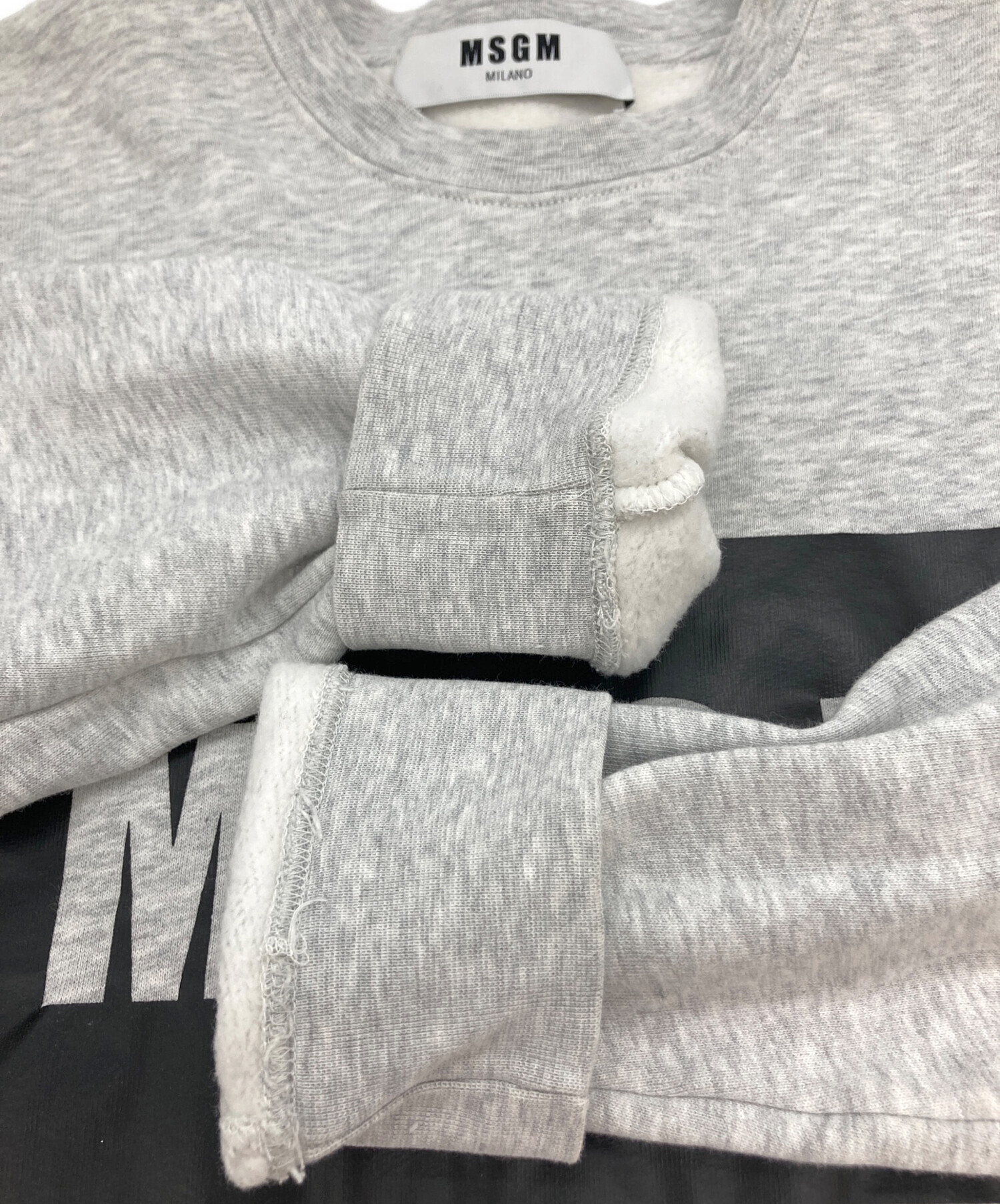中古・古着通販】MSGM (エムエスジーエム) クルーネックロゴスウェット 