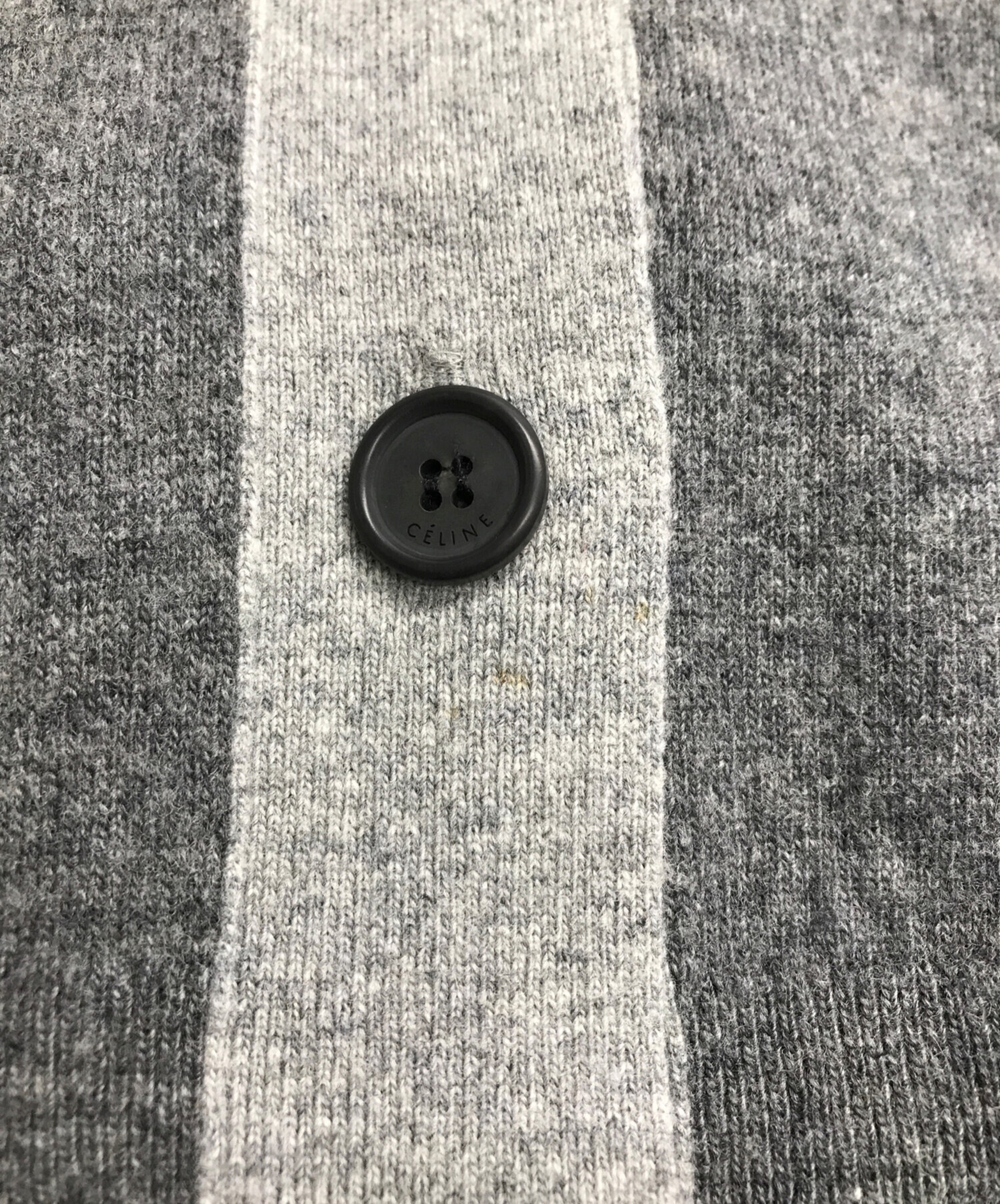 中古・古着通販】CELINE (セリーヌ) クレイジーVネックカーディガン