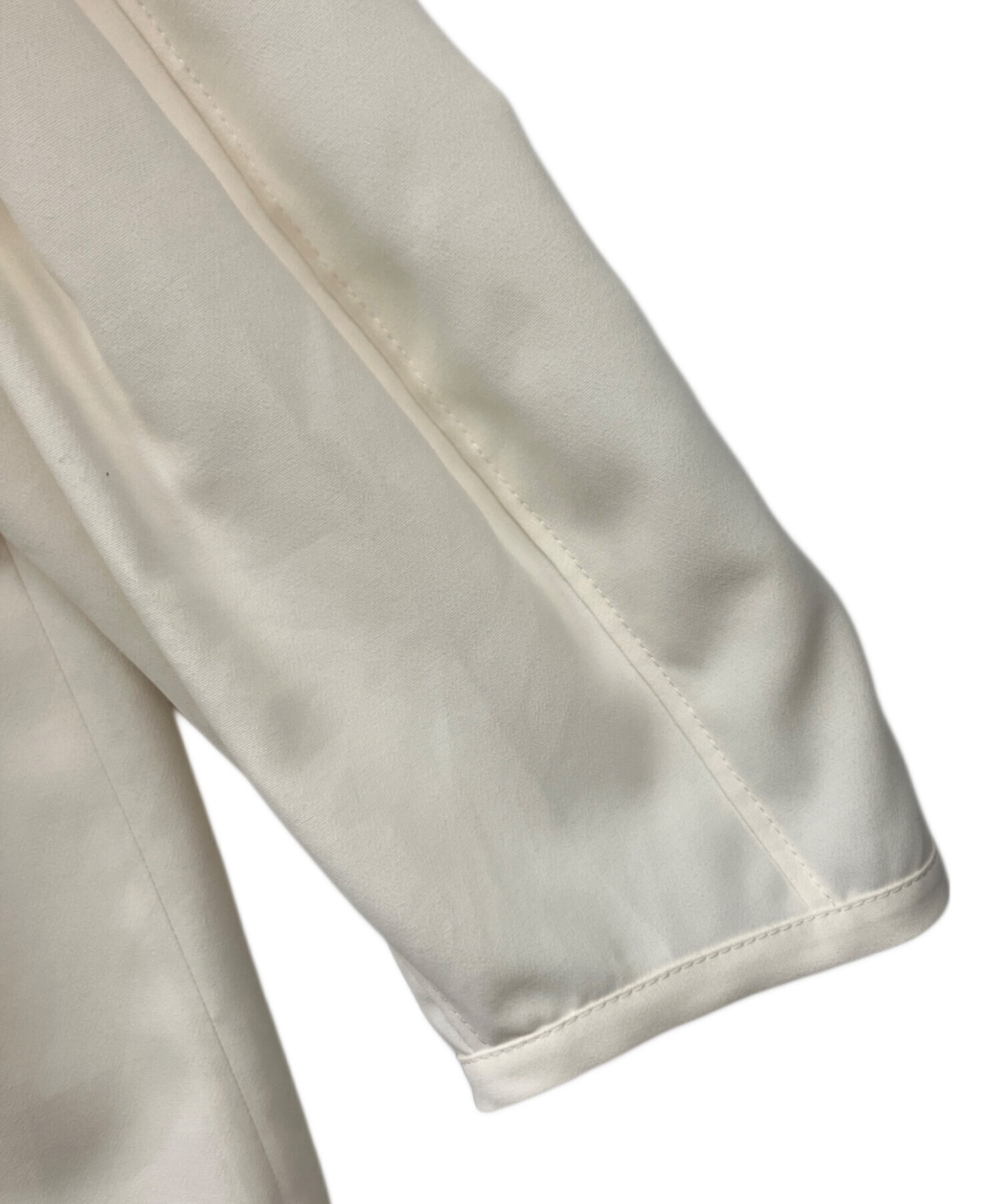 LOHEN フォルムスリーブショートジャケット 中古・古着通販】LOHEN (ローヘン) フォルムスリーブショート