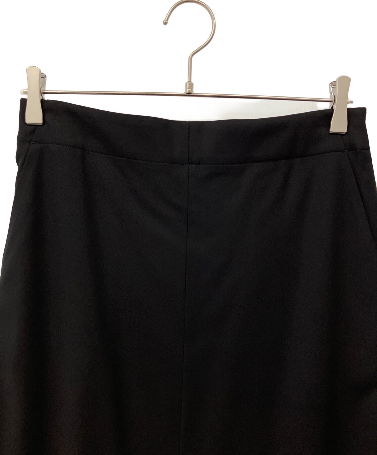 新品 セオリーリュクス ロングスカート Newan Kiela 38 ブラック 中古・古着通販】theory luxe (セオリーリュクス) Newan Kiela