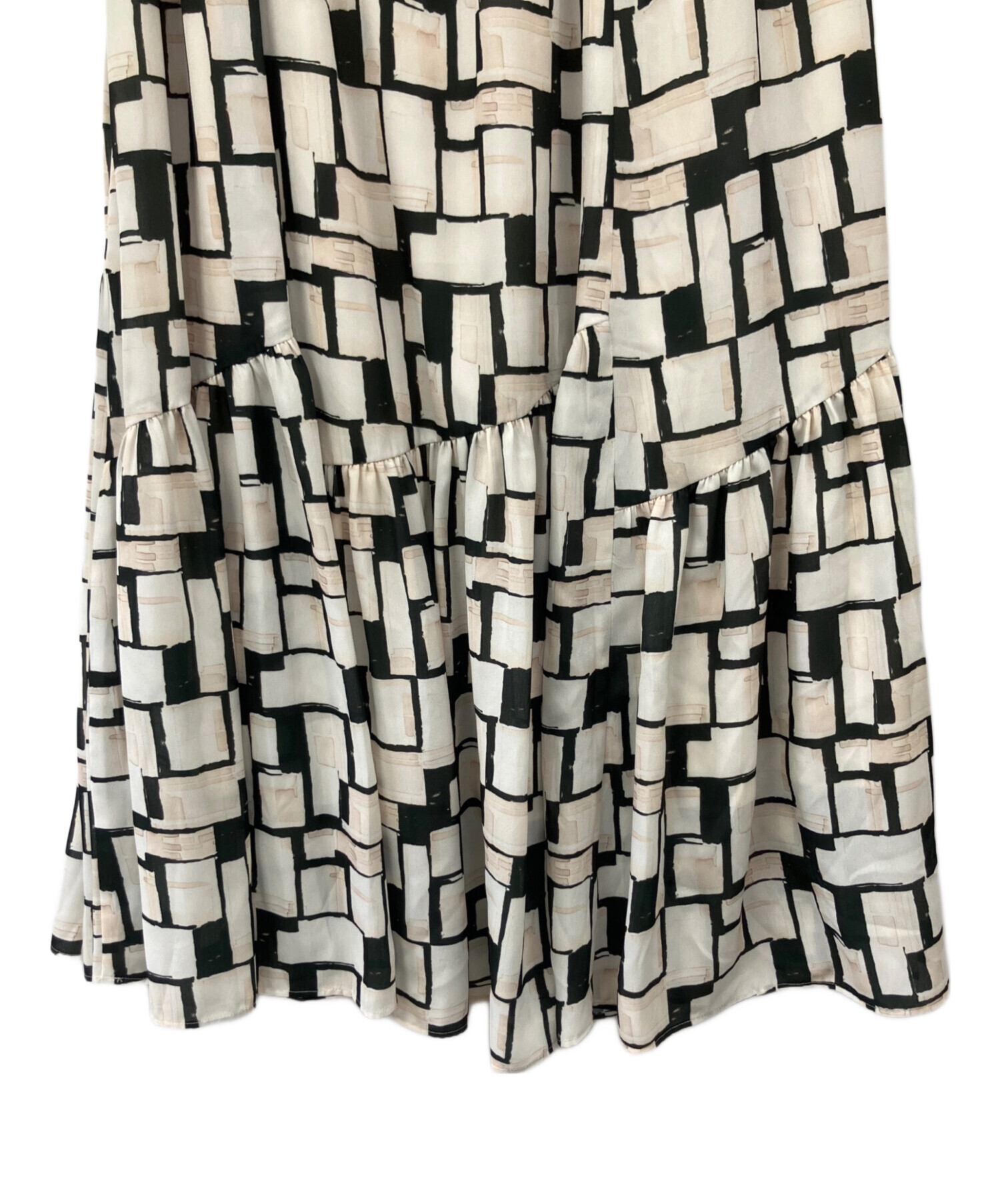 中古・古着通販】23区 (ニジュウサンク) ARGENTIコラージュプリント