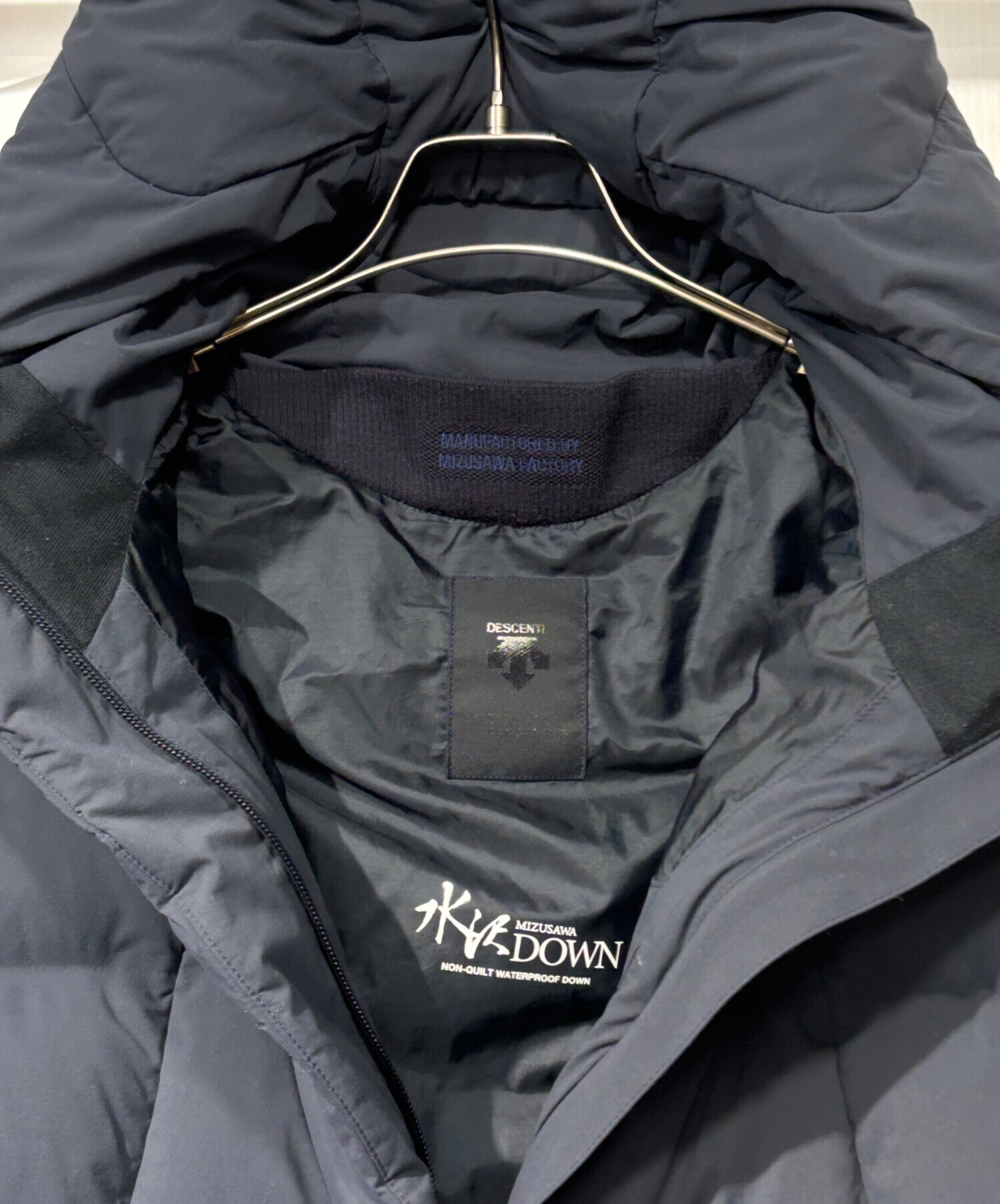 中古・古着通販】DESCENTE (デサント) 水沢ダウンジャケット ネイビー 
