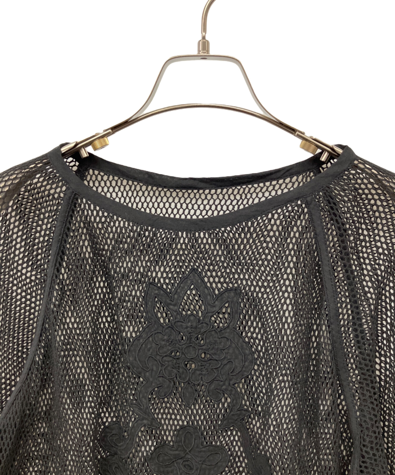 完売アンヌーク　anuke Embroidery Mesh Tops ブラック 中古・古着通販】anuke (アンヌーク) Embroidery Mesh Tops ブラック