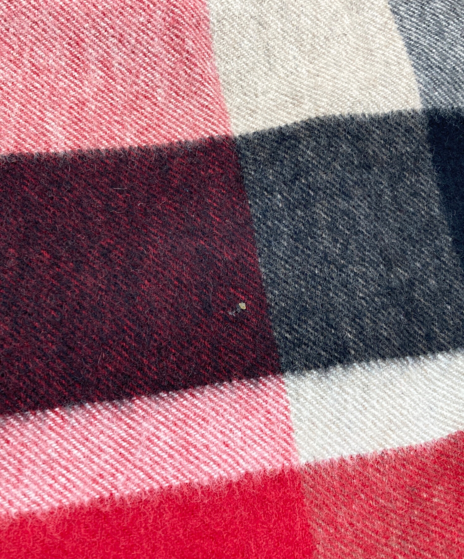 中古・古着通販】JOHNSTONS OF ELGIN (ジョンストンズオブエルガン