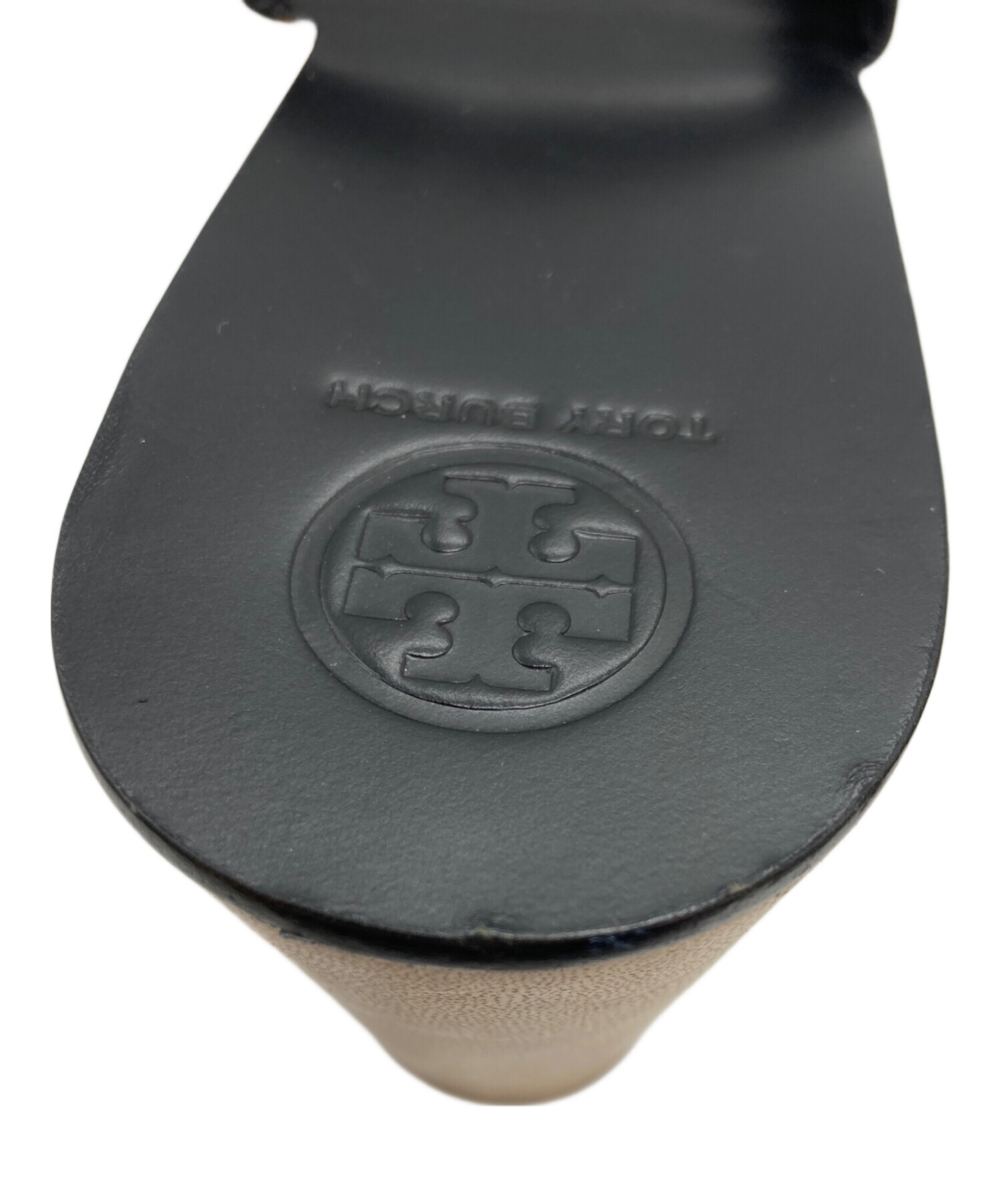 すずらんTory Burch ブラックウェッジヒール　新品未使用 すずらんTory Burch ブラックウェッジヒール 新品未使用 すずらん様