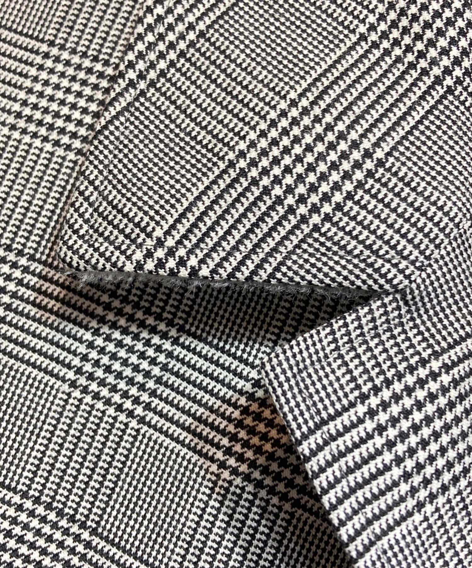 【新品未使用タグ付き】THOM BROWNE. ラウンドカラーオーバーコート 中古・古着通販】THOM BROWNE. NEW YORK (トムブラウンニューヨーク