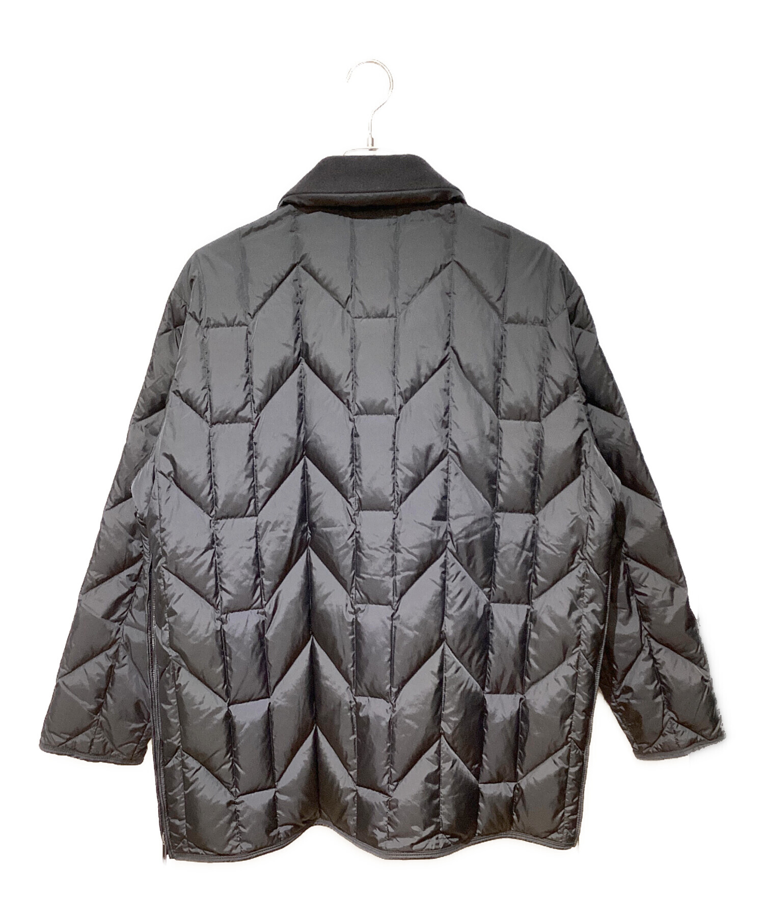 MONCLER モンクレール MOREAU ダウンジャケット MOREAU 中古・古着通販MONCLER (モンクレール) ブラック 国内正規品 中古 MONCLER モンクレール MOREAU ダウンジャケット MOREAU 中古・古着通販MONCLER (モンクレール) ブラック 国内正規品 中古