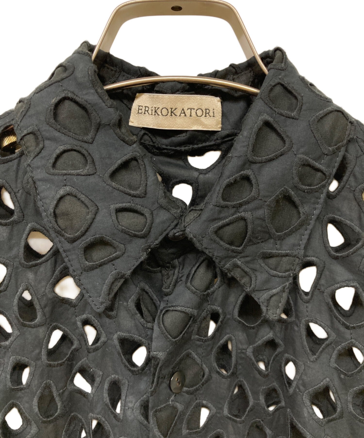 中古・古着通販】ERiKOKATORi (エリコカトリ) cutwork shirts ブラック