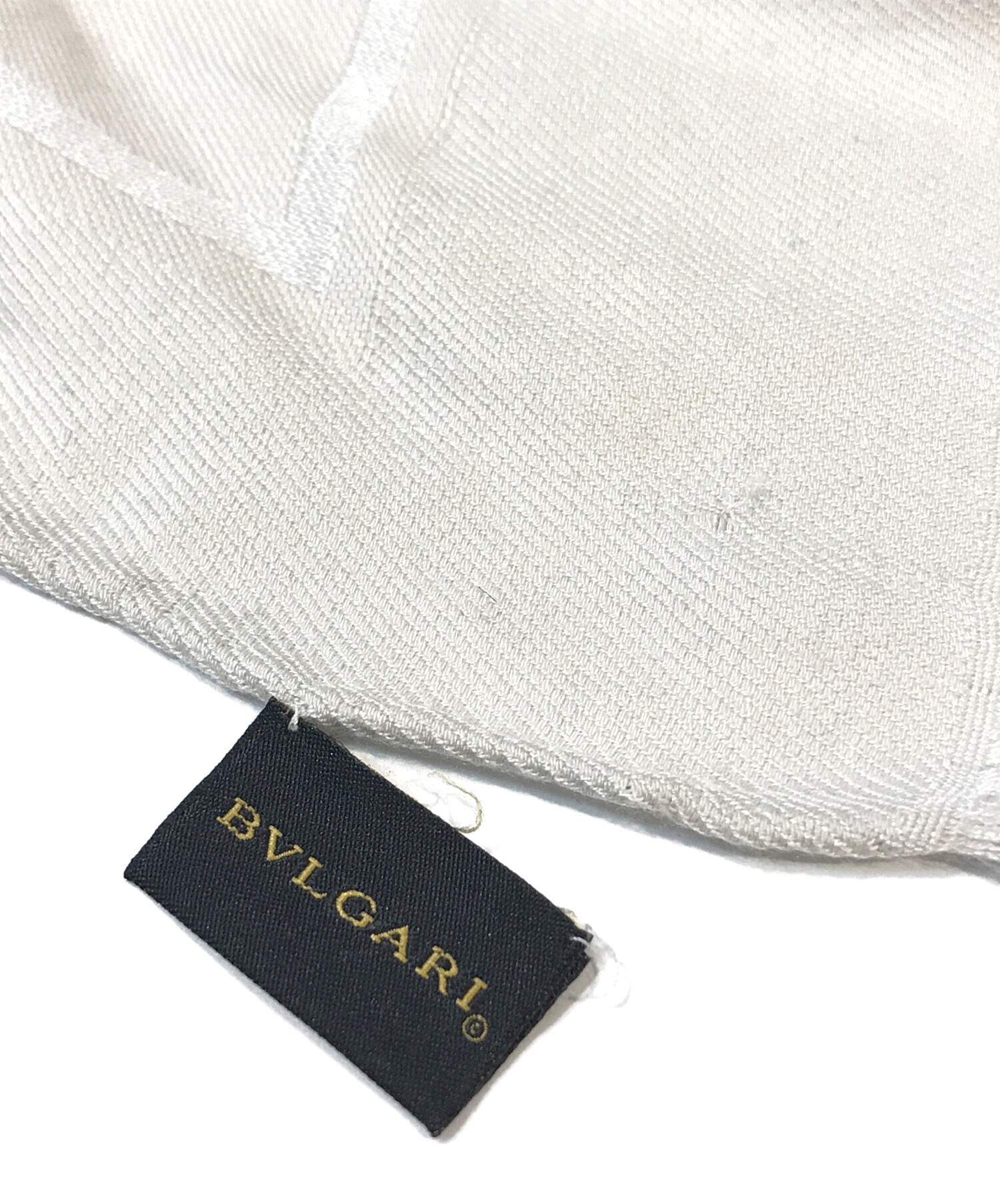 BVLGARI ベージュ ストール ロゴ柄　美品 中古・古着通販】BVLGARI (ブルガリ) ロゴマニアストール ベージュ