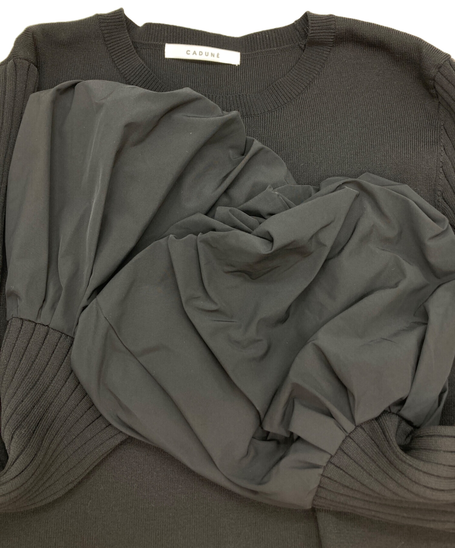 中古・古着通販】CADUNE (カデュネ) 袖バルーンニット ブラック サイズ