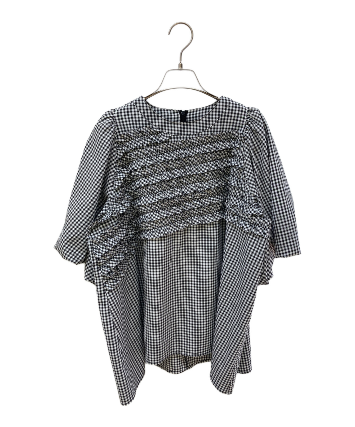 中古・古着通販】BayBee (ベイビー) スランティングフリルブラウス 