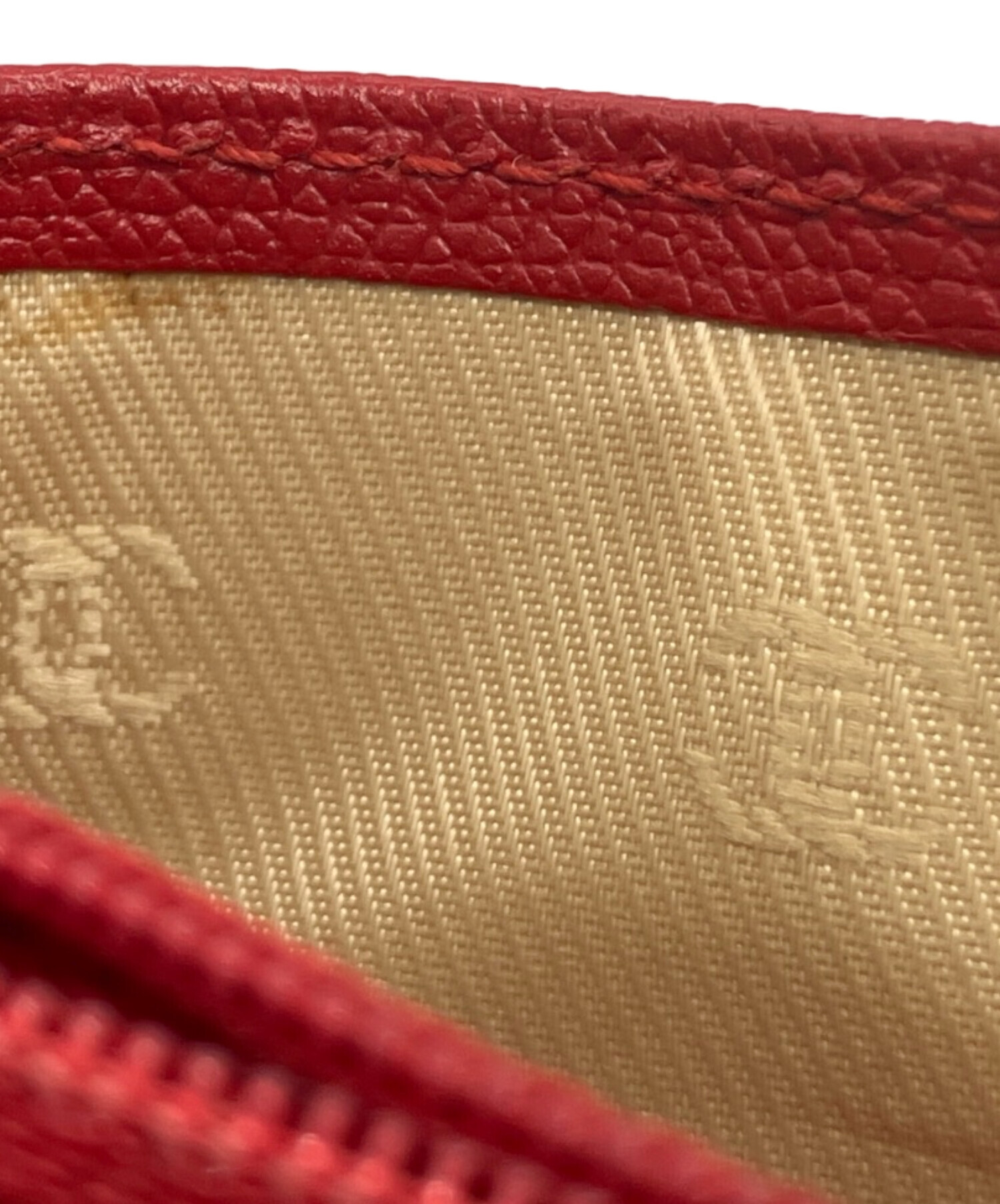 中古・古着通販】CHANEL (シャネル) 二つ折り長財布 レッド サイズ