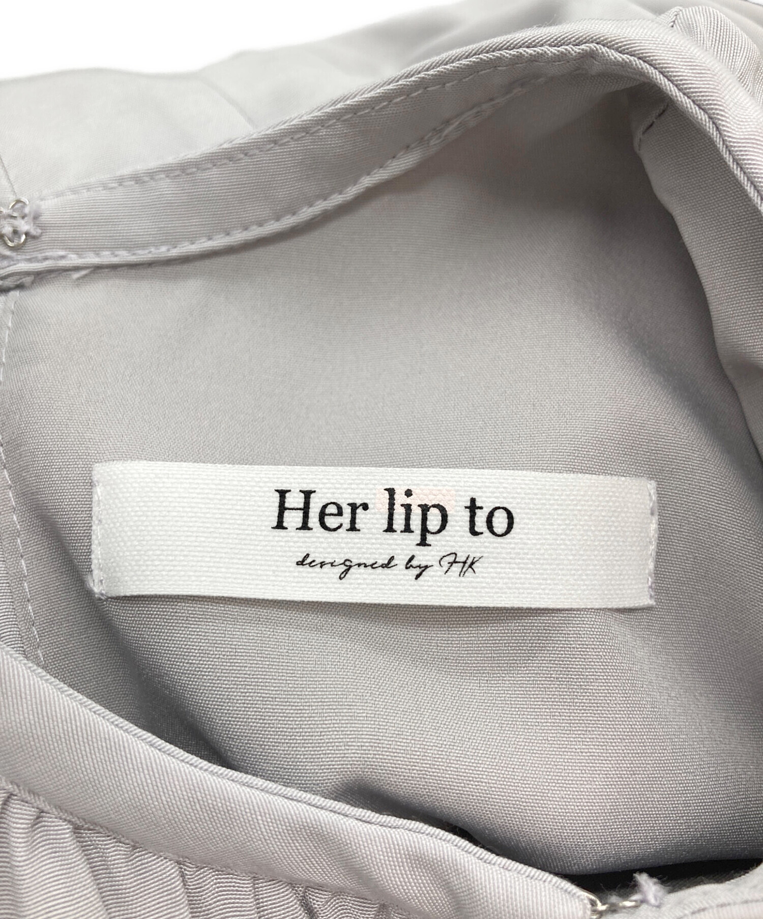 中古・古着通販】Her lip to (ハーリップトゥ) Fountain Lace Up Bow