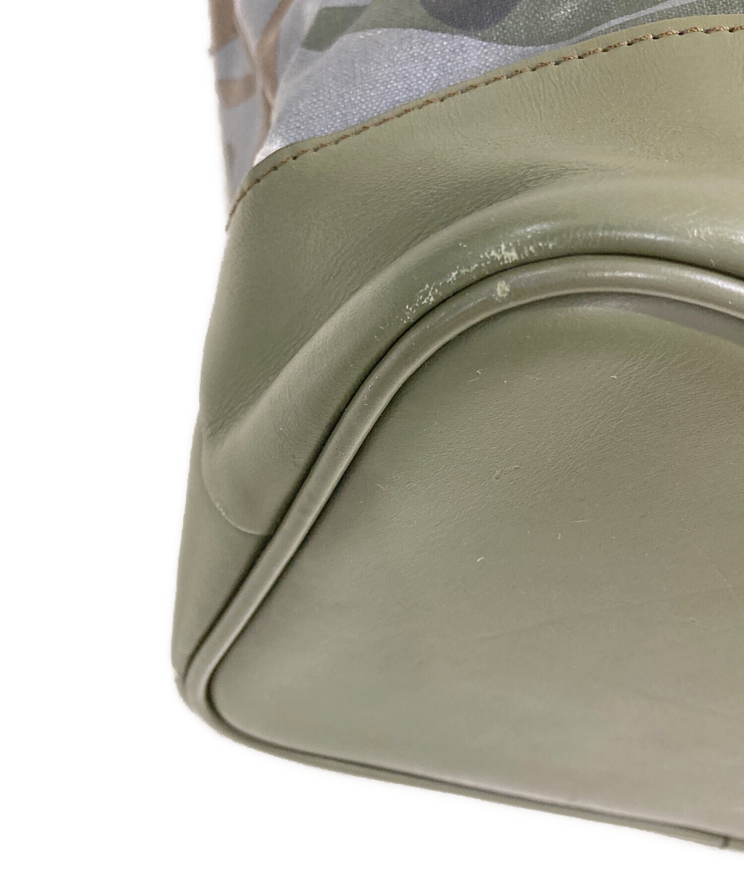 ルシアンペラフィネ A4 トートバッグ スカル 総柄 PVC グレー ブラック