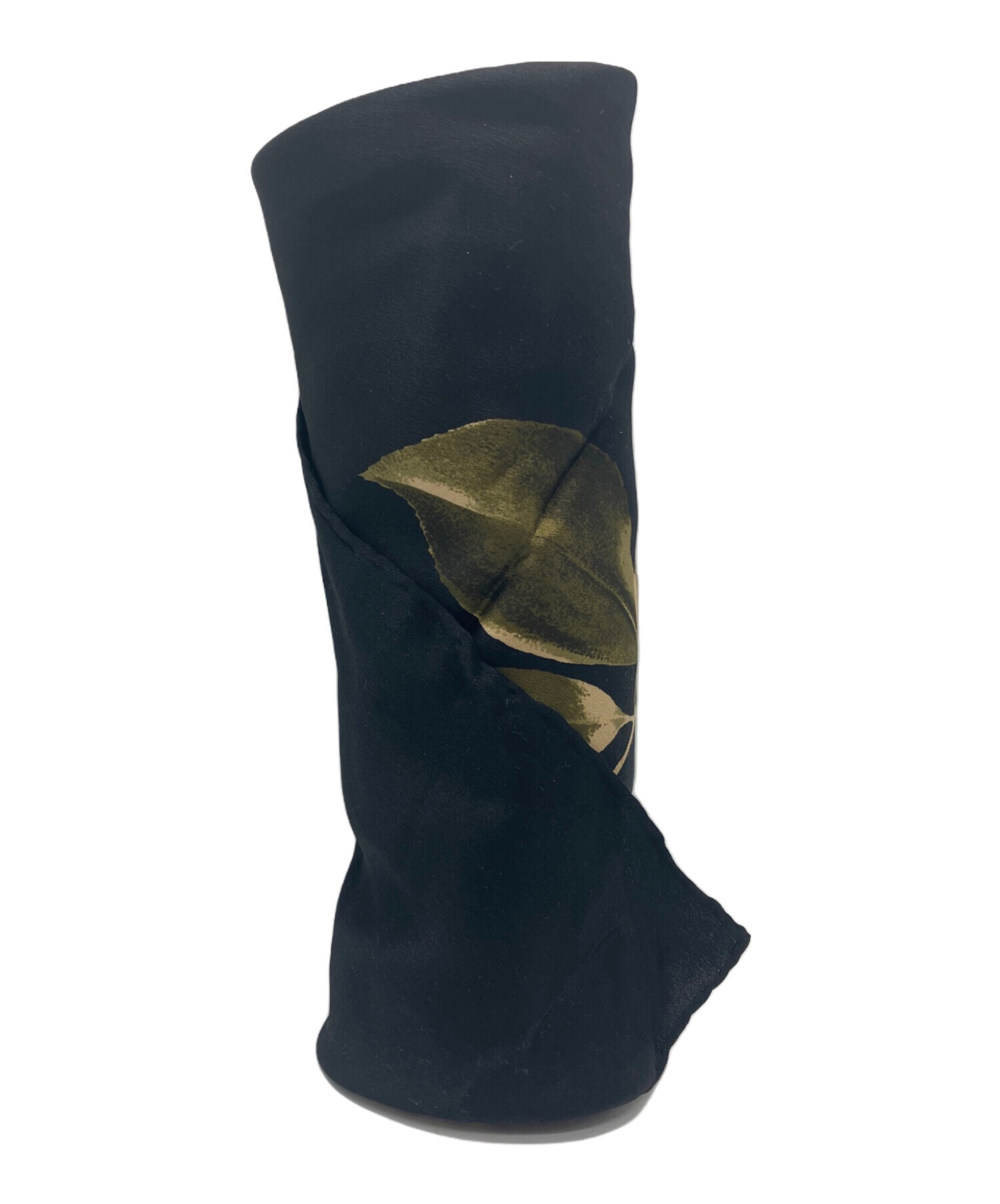 【未使用】CHANEL シルクスカーフ 85cm 中古・古着通販】CHANEL (シャネル) シルクスカーフ ブラック