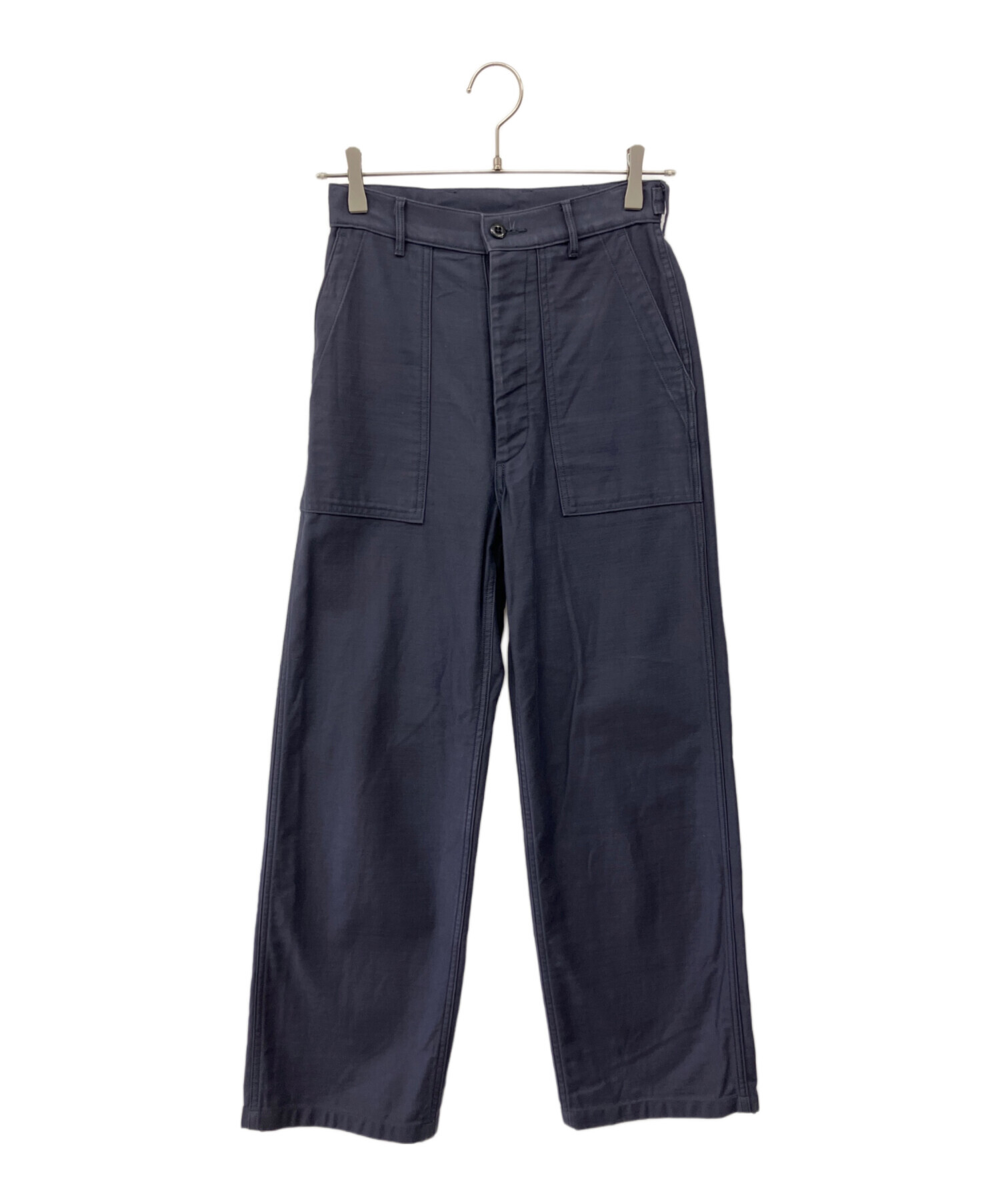 お*お様 Hyke ハイク BACK SATIN BAKER PANTS ネイビ 中古・古着通販】HYKE (ハイク) BACK SATIN BAKER PANTS ネイビー