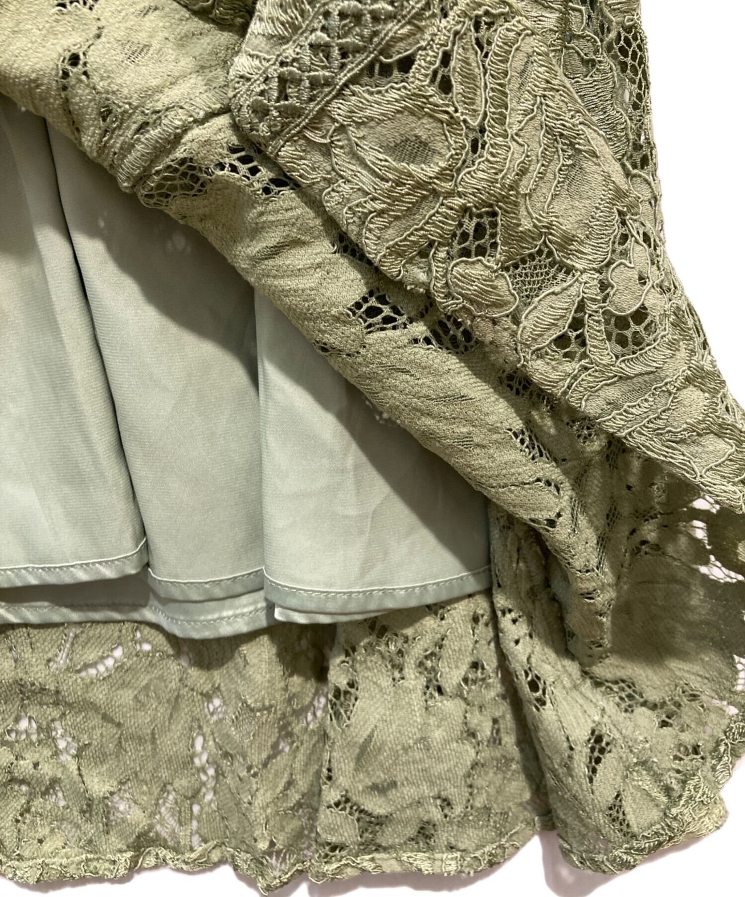 中古・古着通販】Lily Brown (リリーブラウン) レースマーメイドドレス