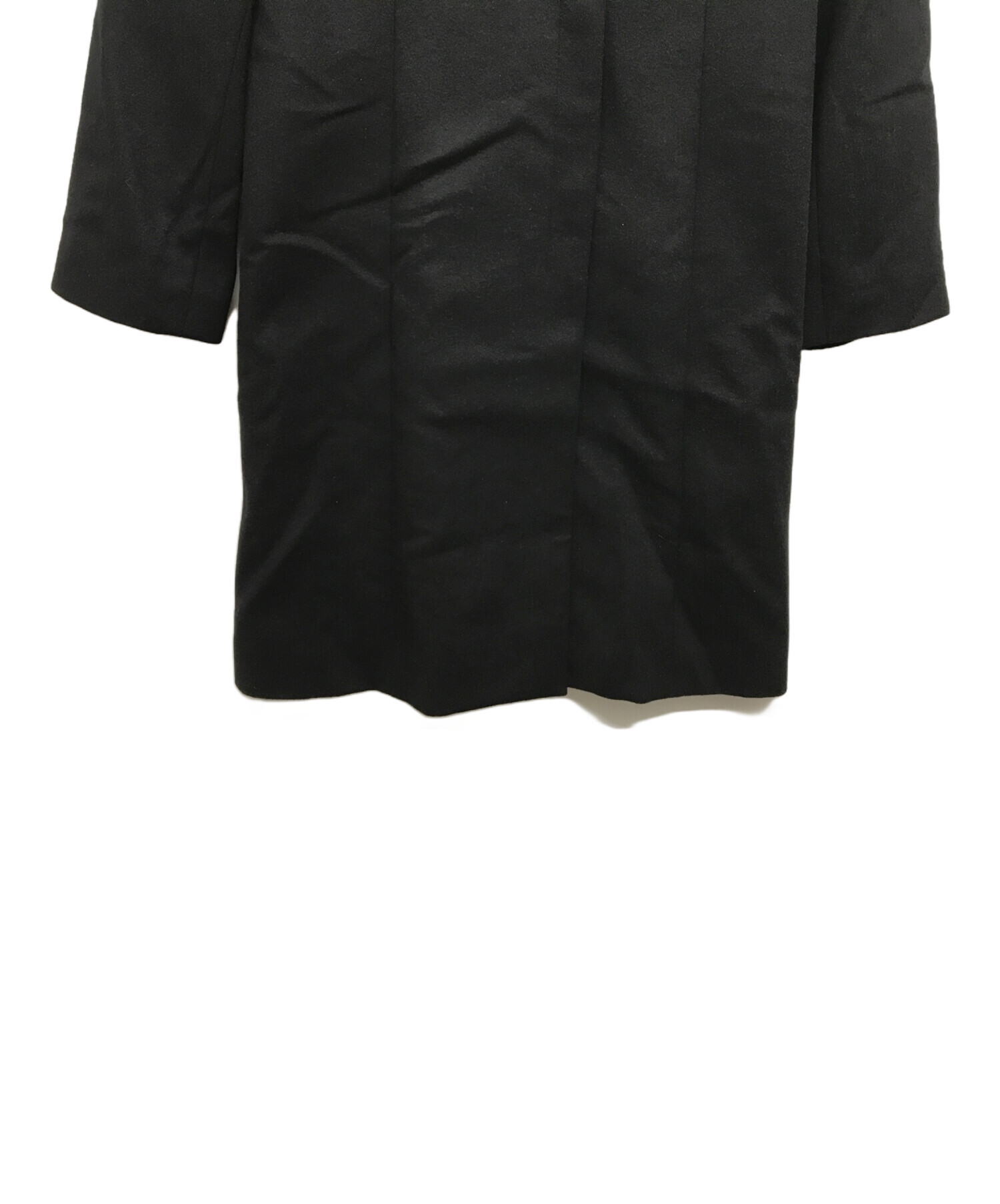 美品　NINARICCI ニナリッチ カシミヤ コート ふんわり襟 上品ブラック 美品 NINARICCI ニナリッチ カシミヤ コート ふんわり襟 上品ブラック