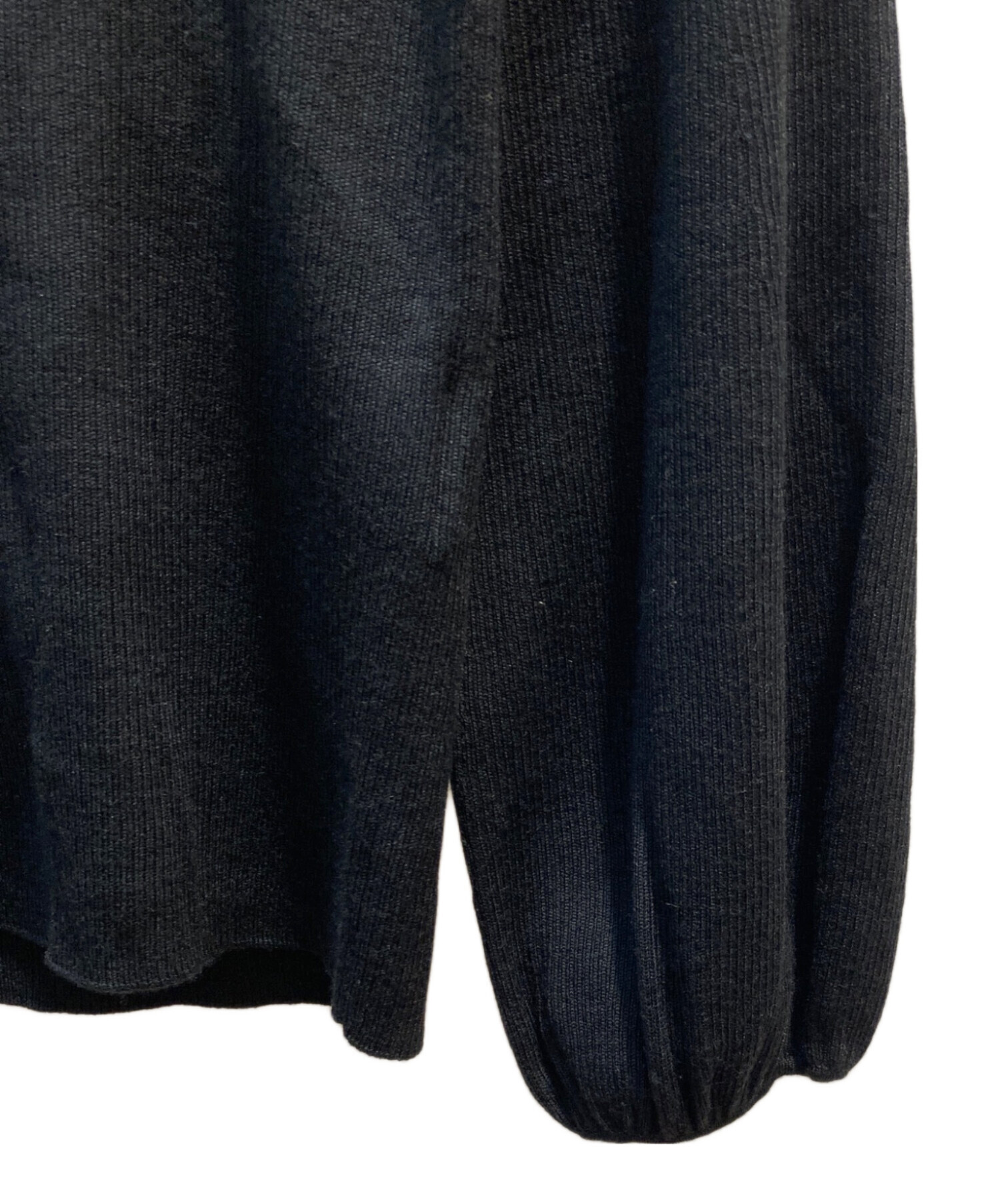 【美品】ANAYI 25SS 今季 現行品ブラックパフスリーブニット 美品】ANAYI 25SS 今季 現行品ブラックパフスリーブニット